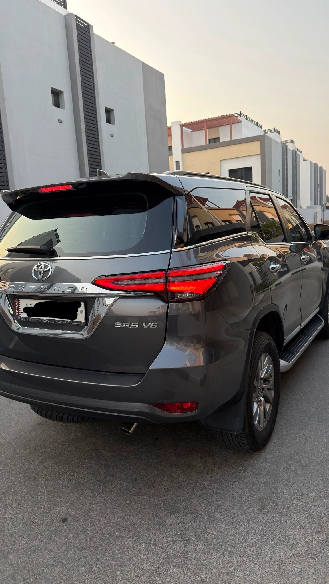 Toyota Fortuner SR5 2024