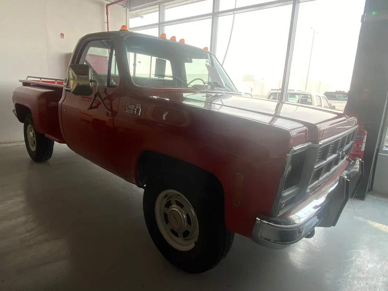 GMC Sierra 1989 — photo 2 for sale in Qatar