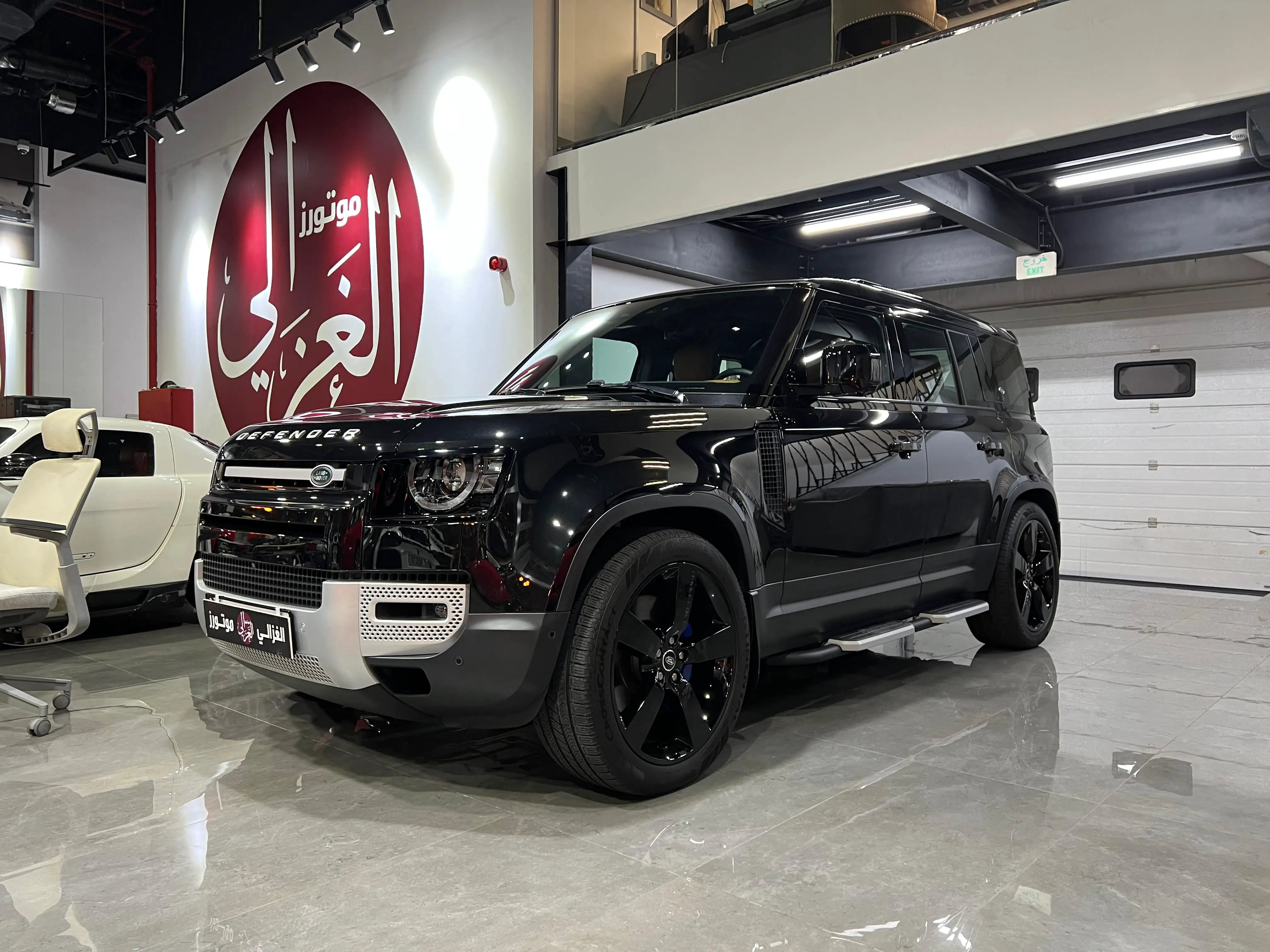 Landrover DEFENDER HSE 2024