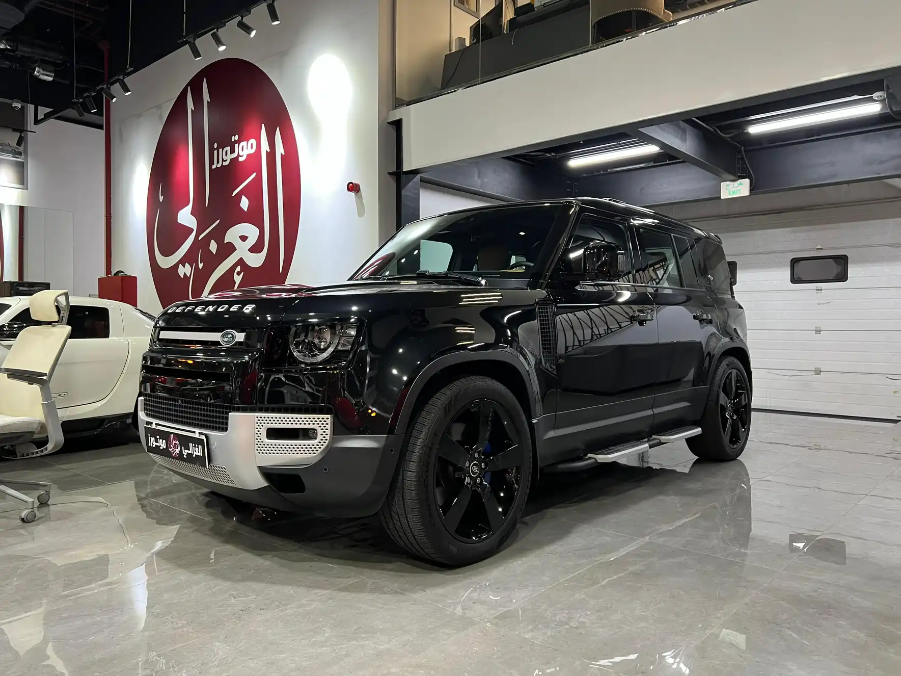 Landrover DEFENDER HSE 2024