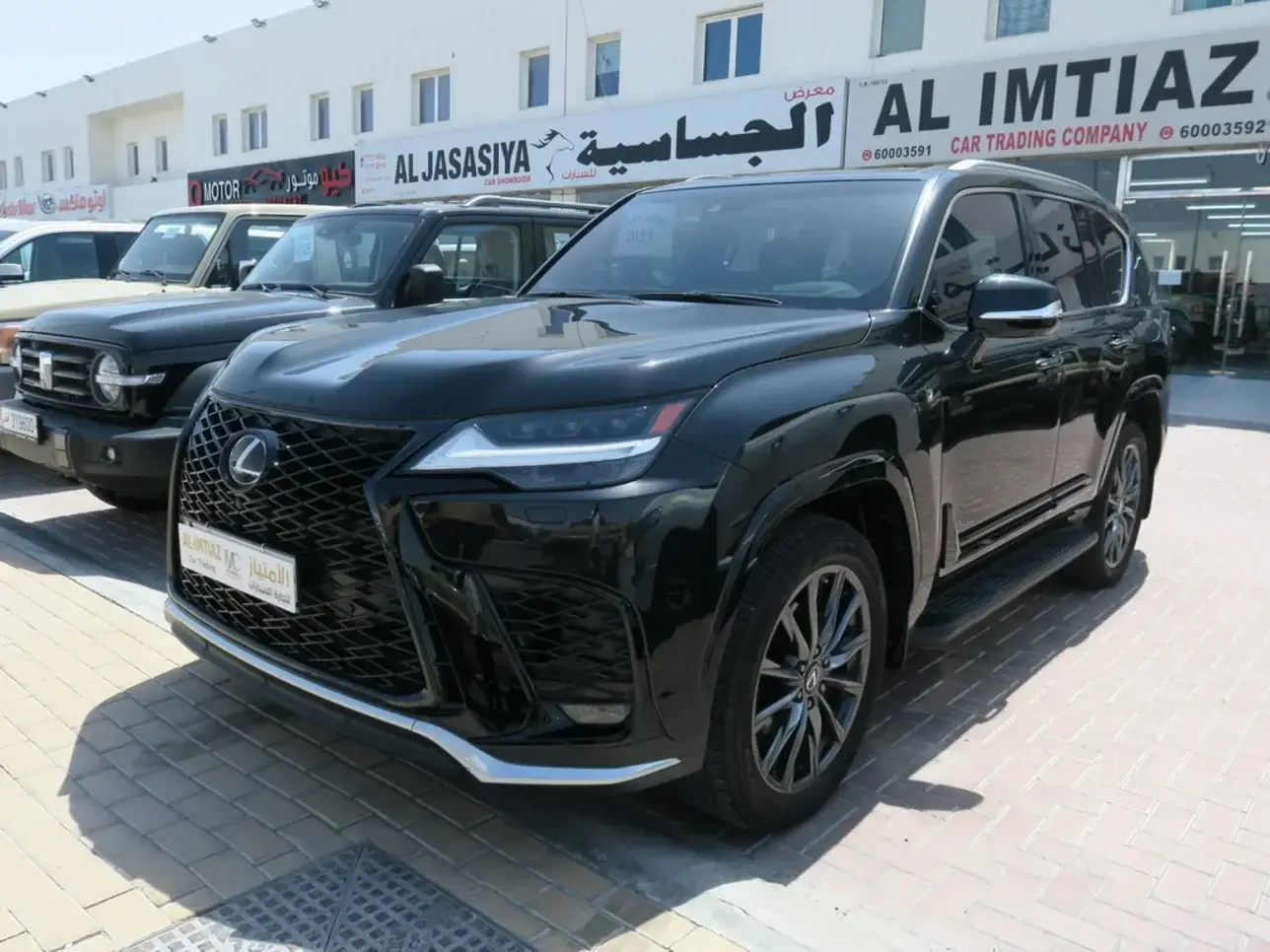 Lexus LX 2023