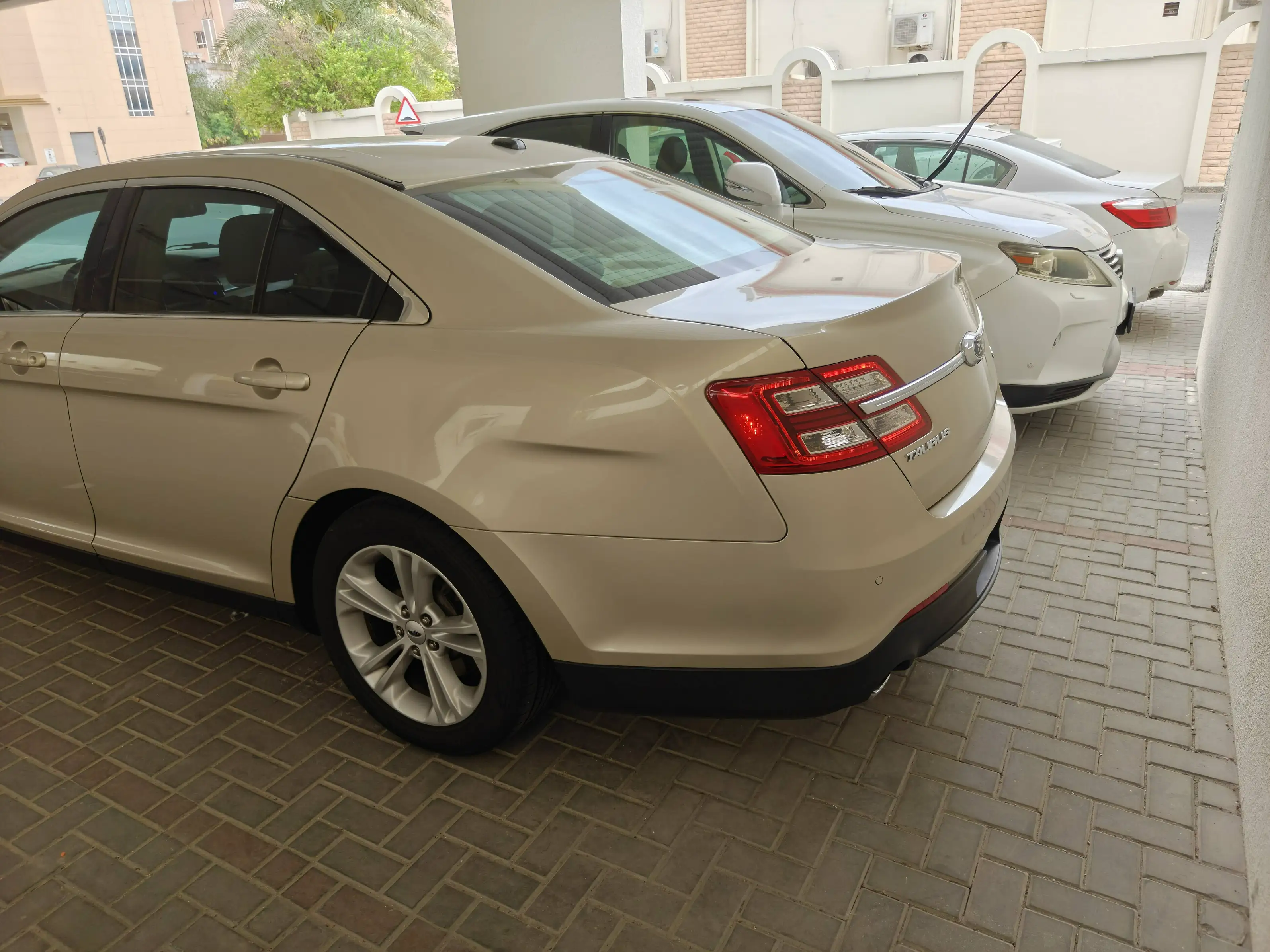 Ford Taurus sel 2017