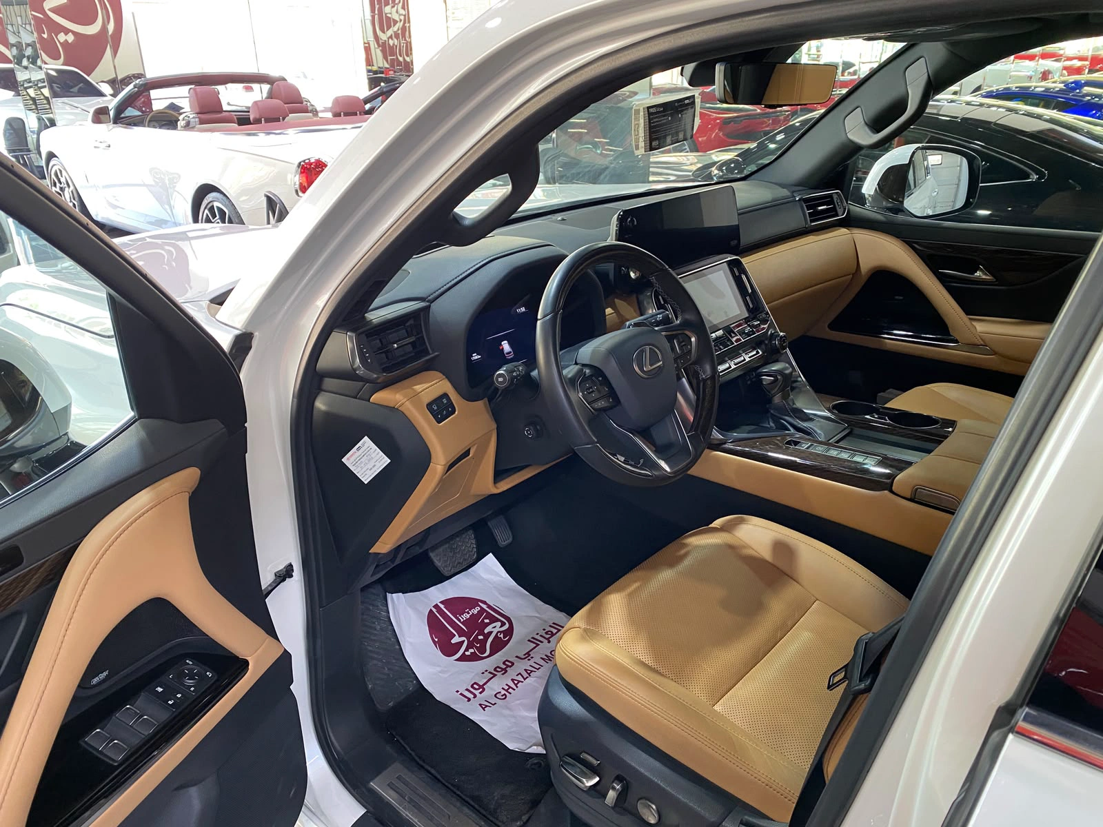 Lexus LX 600 2024 — photo 5 for sale in Qatar