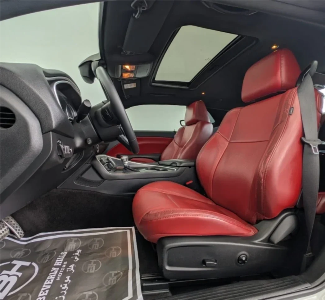 Dodge Challenger 2016 — photo 8 for sale in Qatar