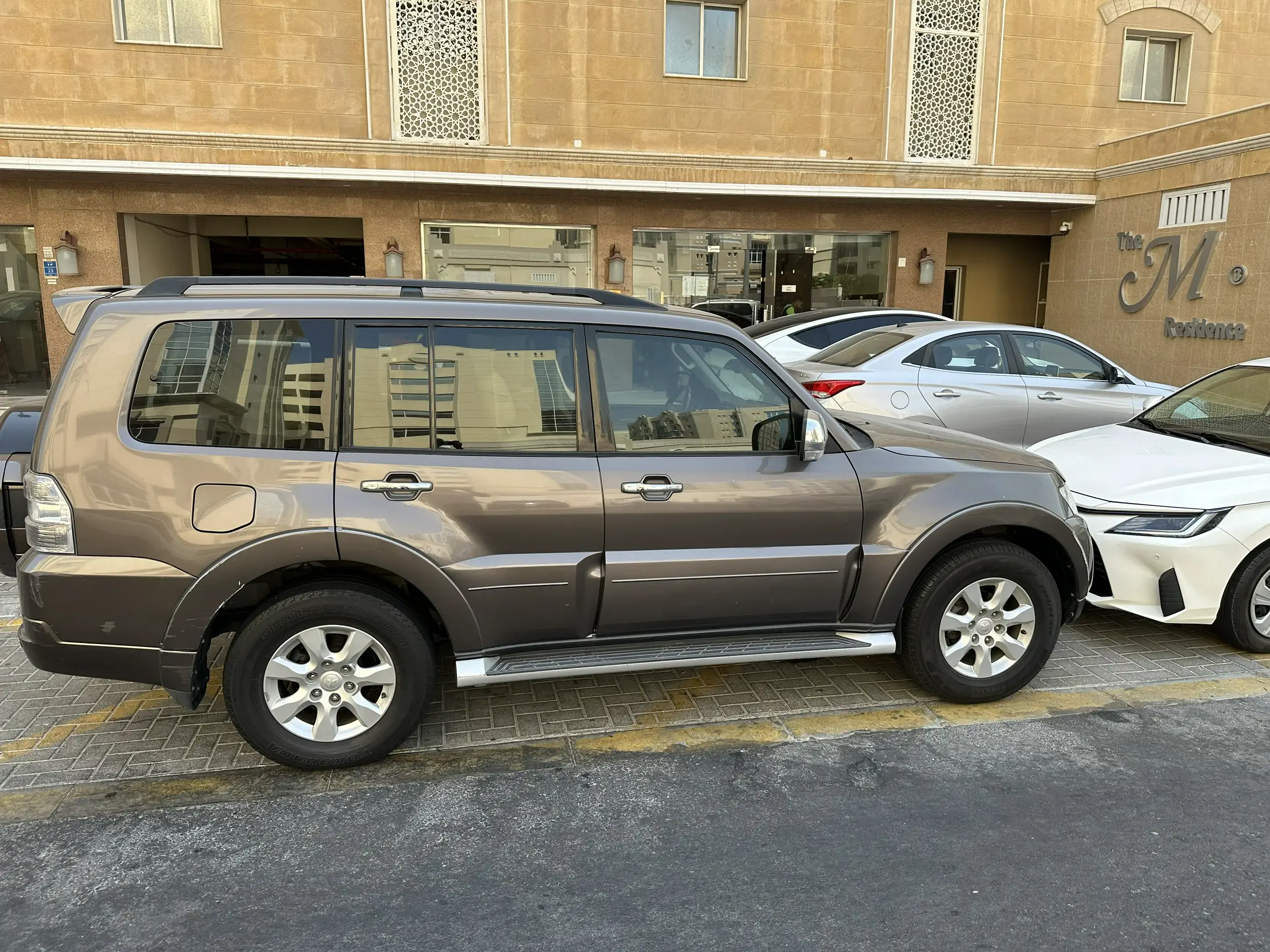 Mitsubishi Pajero GLS 2016