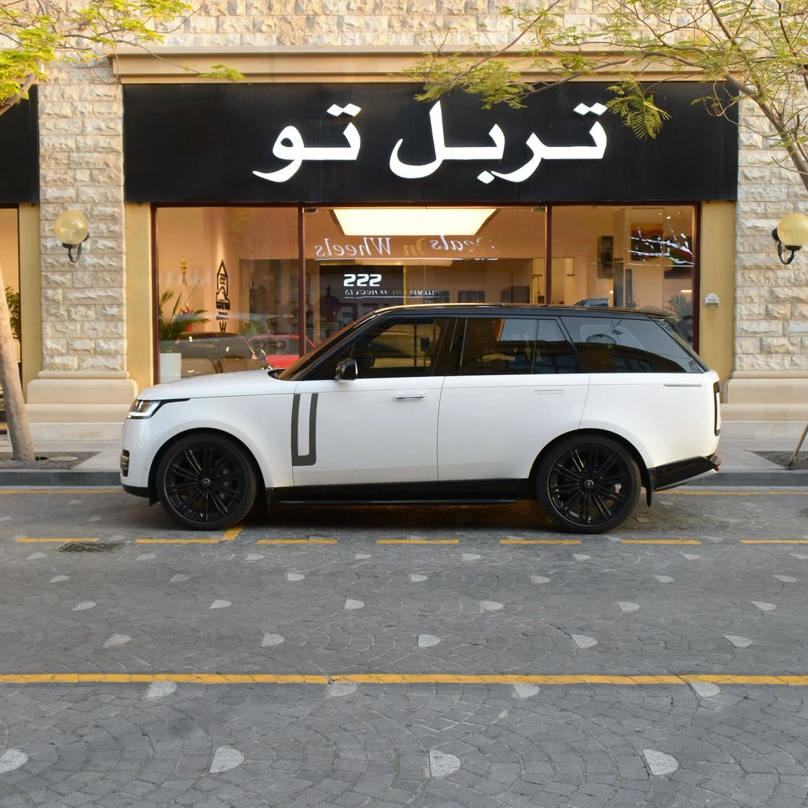Range Rover HSE 2023 — photo 5 for sale in Qatar