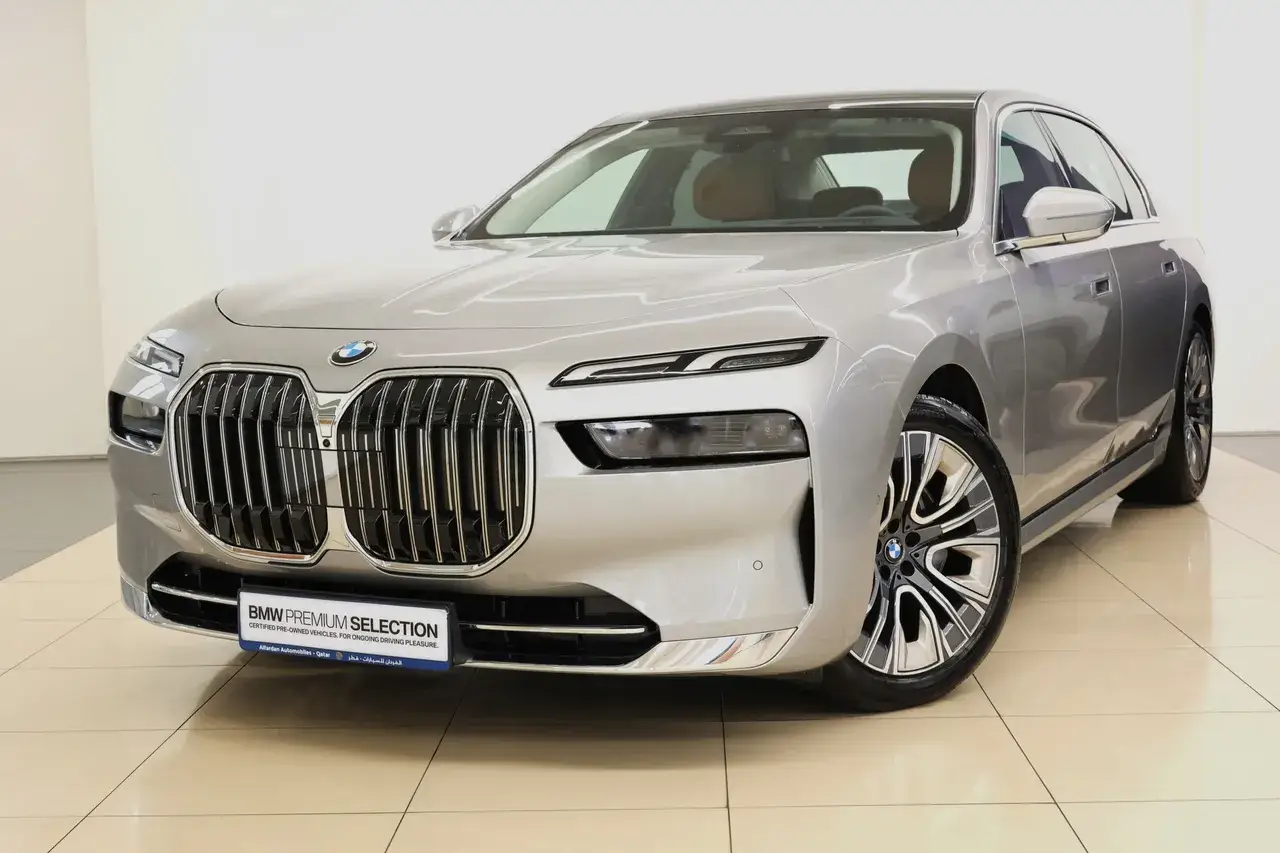 BMW 735i 2026
