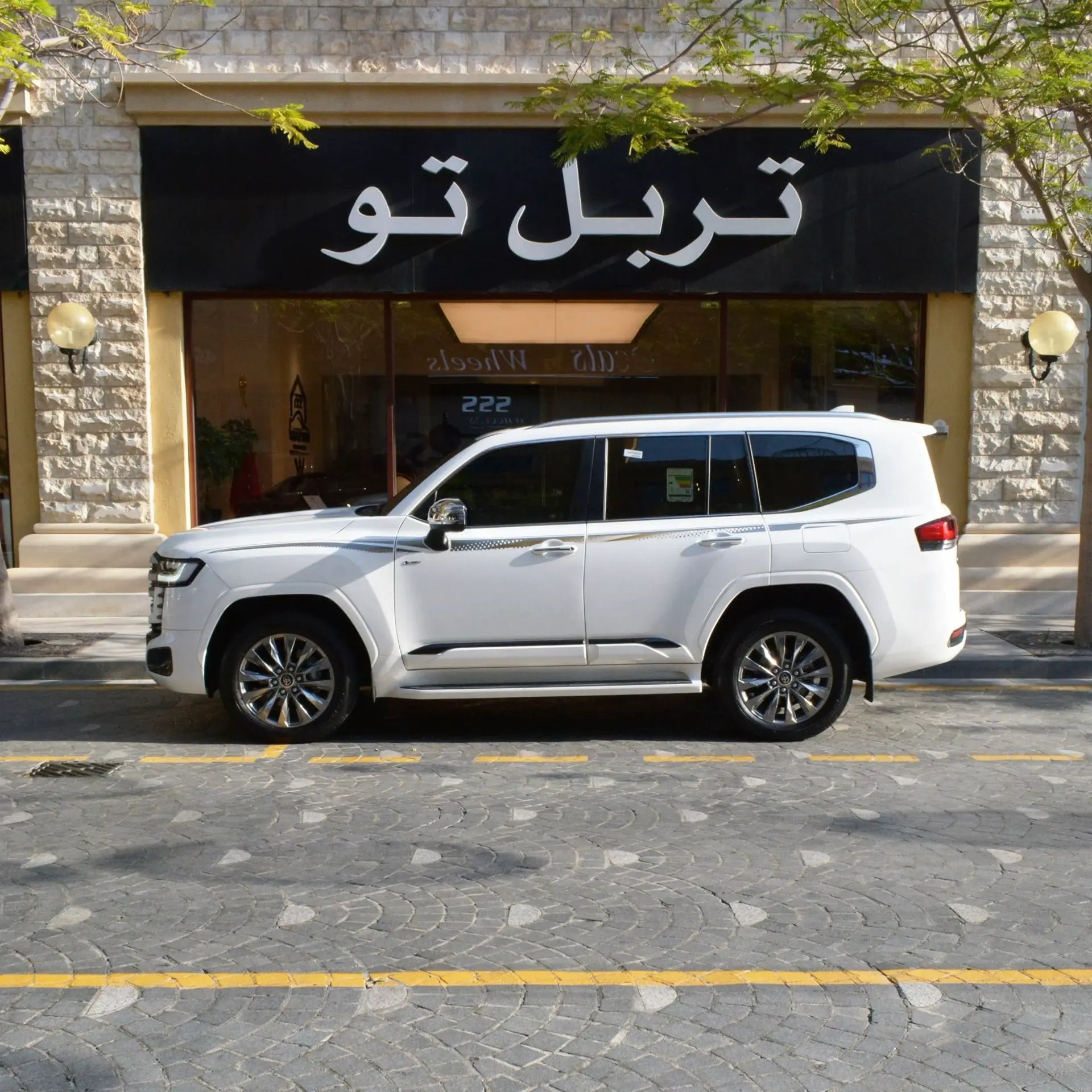 Toyota Land Cruiser VXR 2025 — photo 2 for sale in Qatar