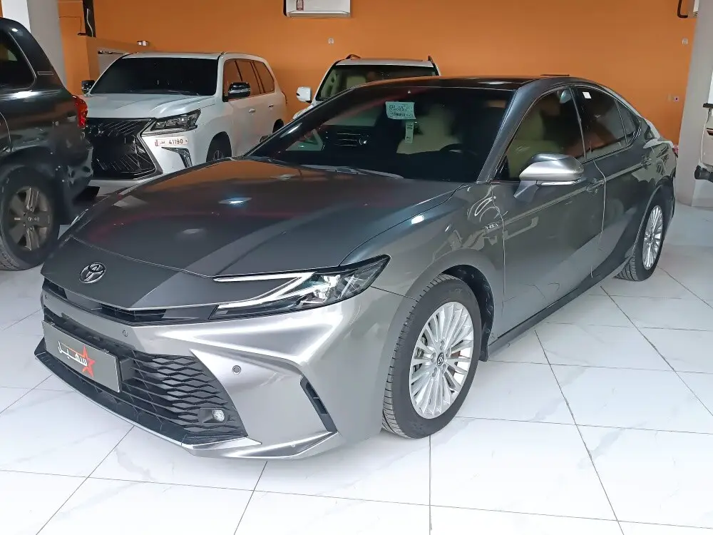 Toyota Camry 2025
