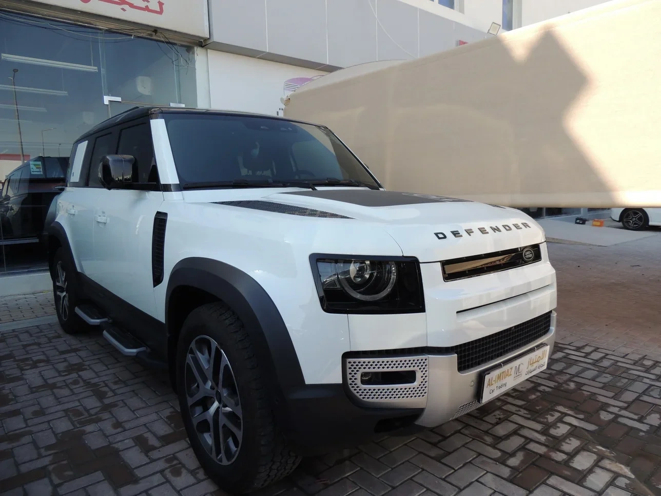Landrover Defender 2023