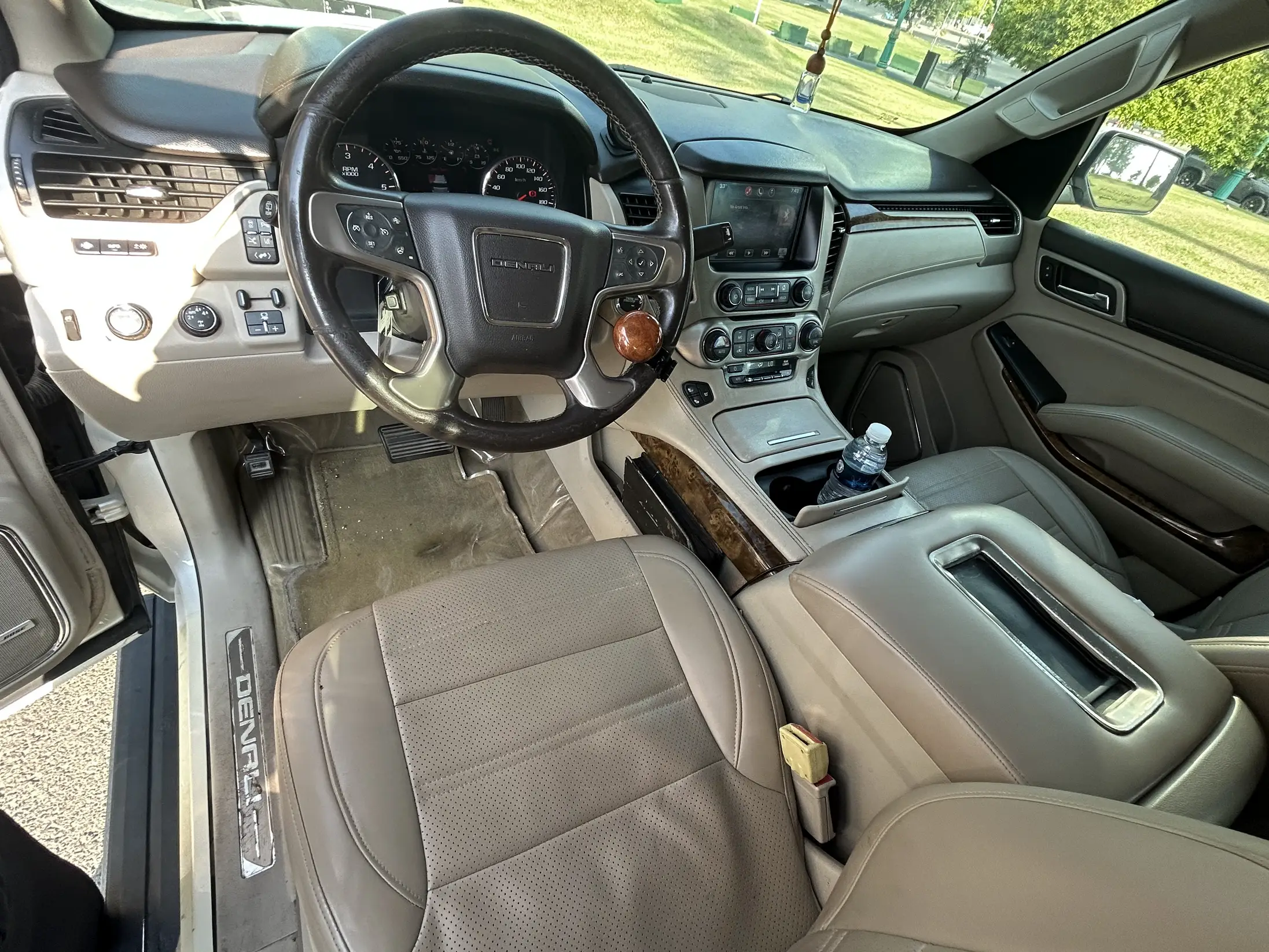 GMC Yukon Denali 2015