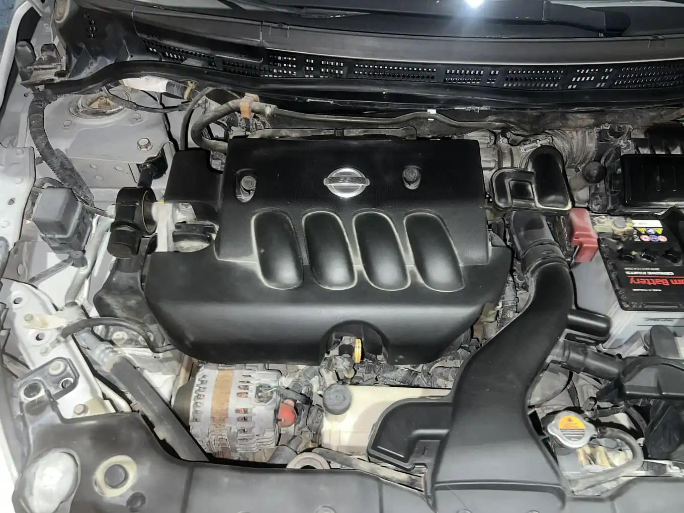 Nissan Tiida 2012