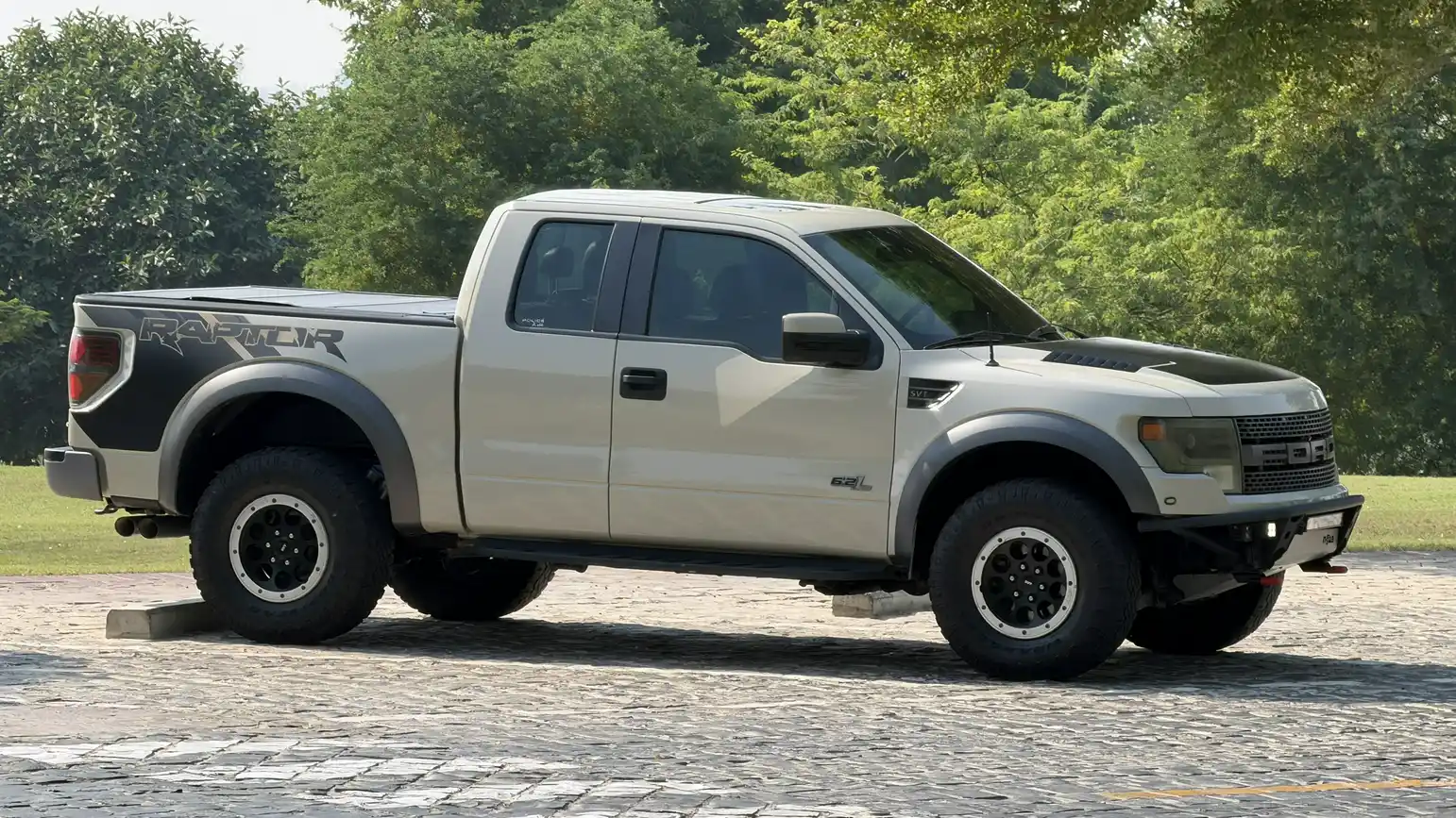 Ford RAPTOR SVT 2013