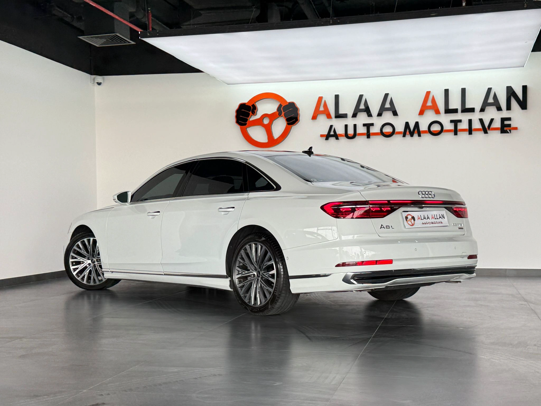 Audi A8 2024