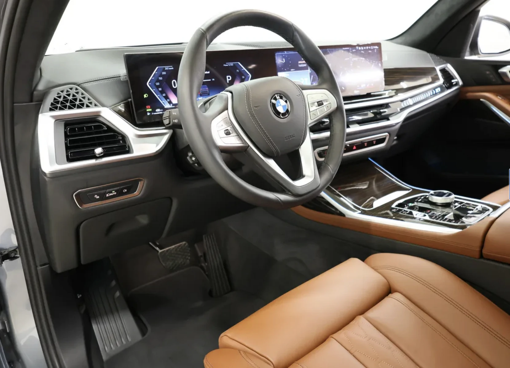 BMW X7 2024 — photo 4 for sale in Qatar
