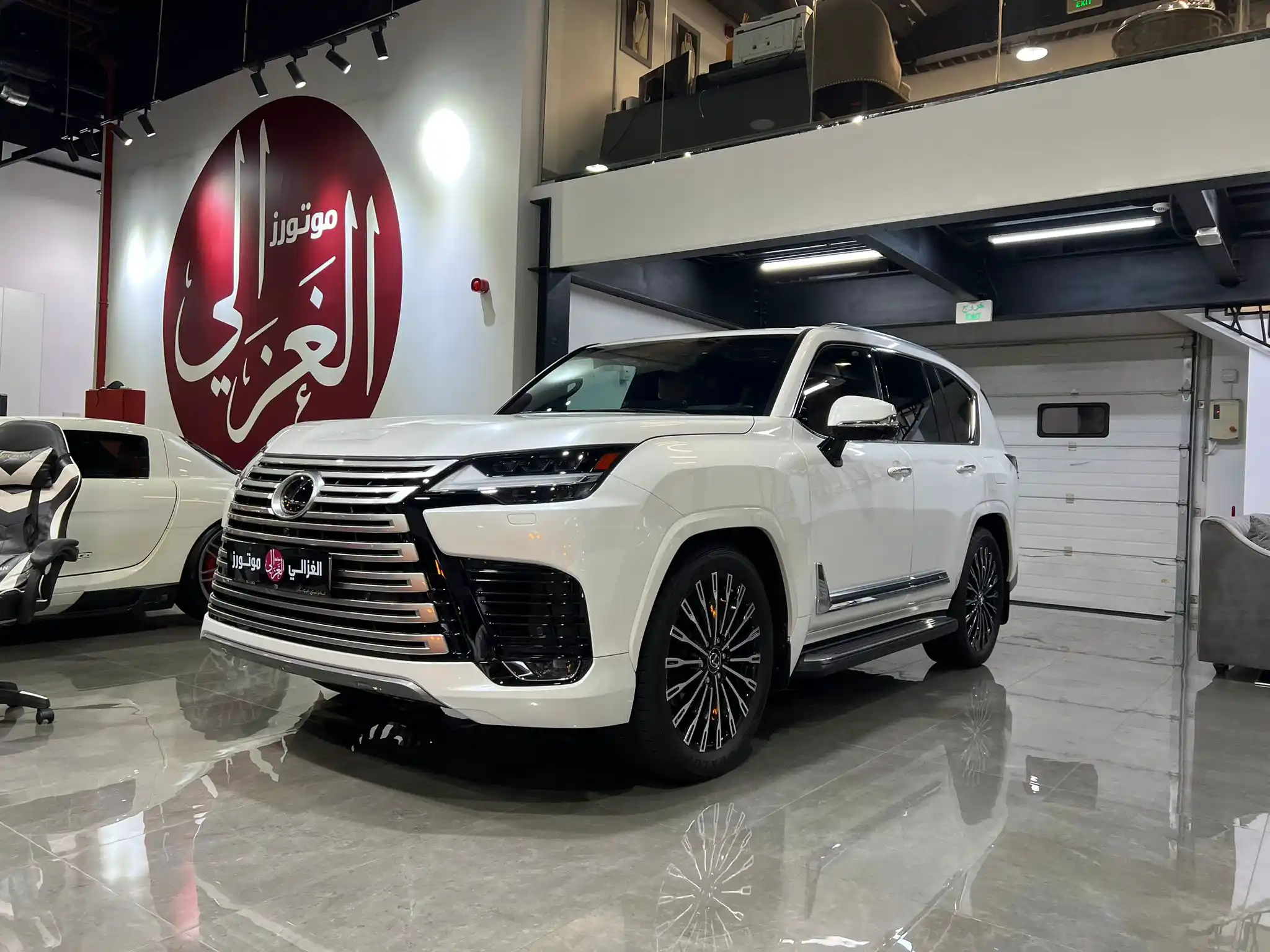 Lexus LX 600 2023