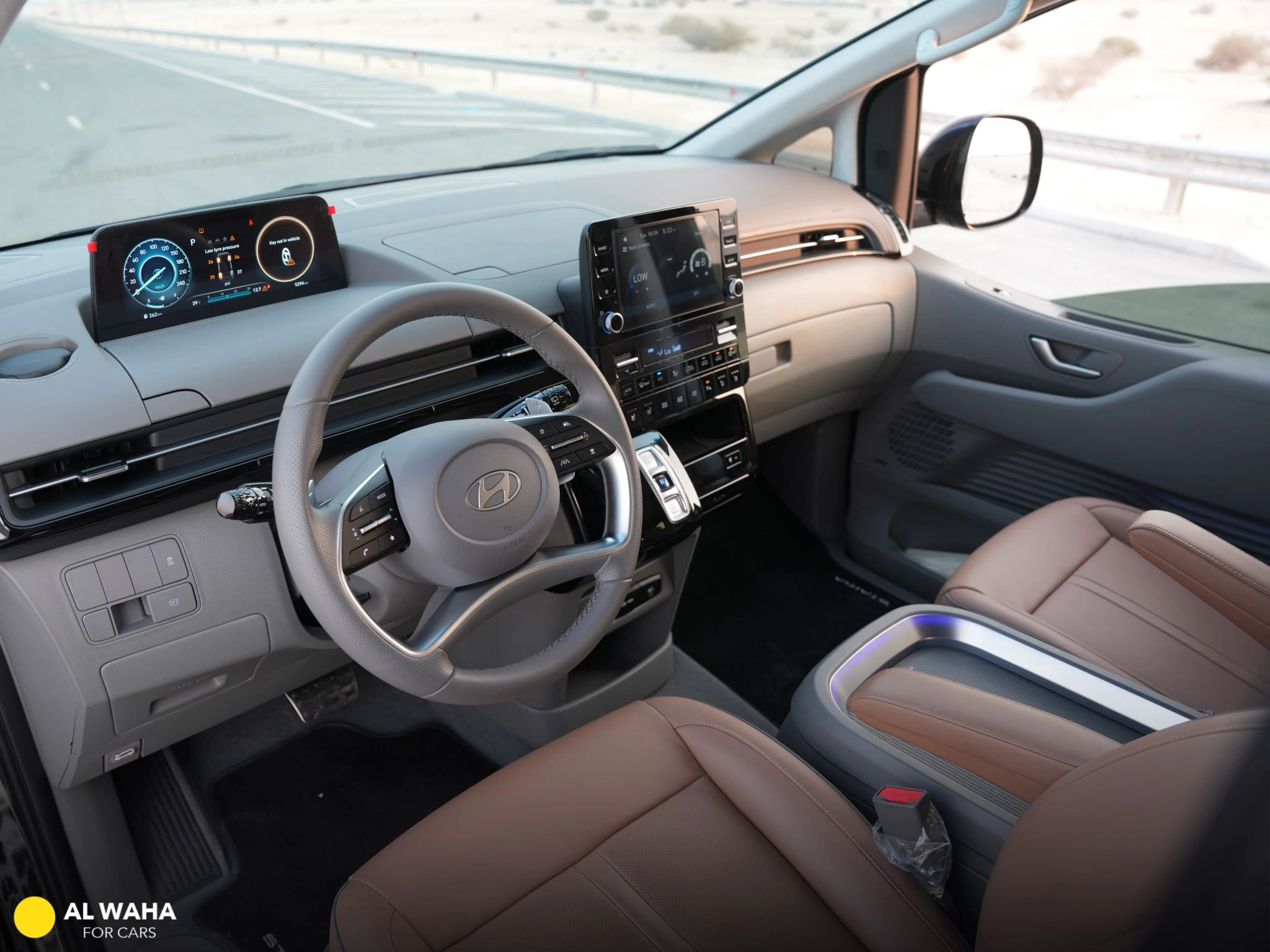 Hyundai STARIA 2025