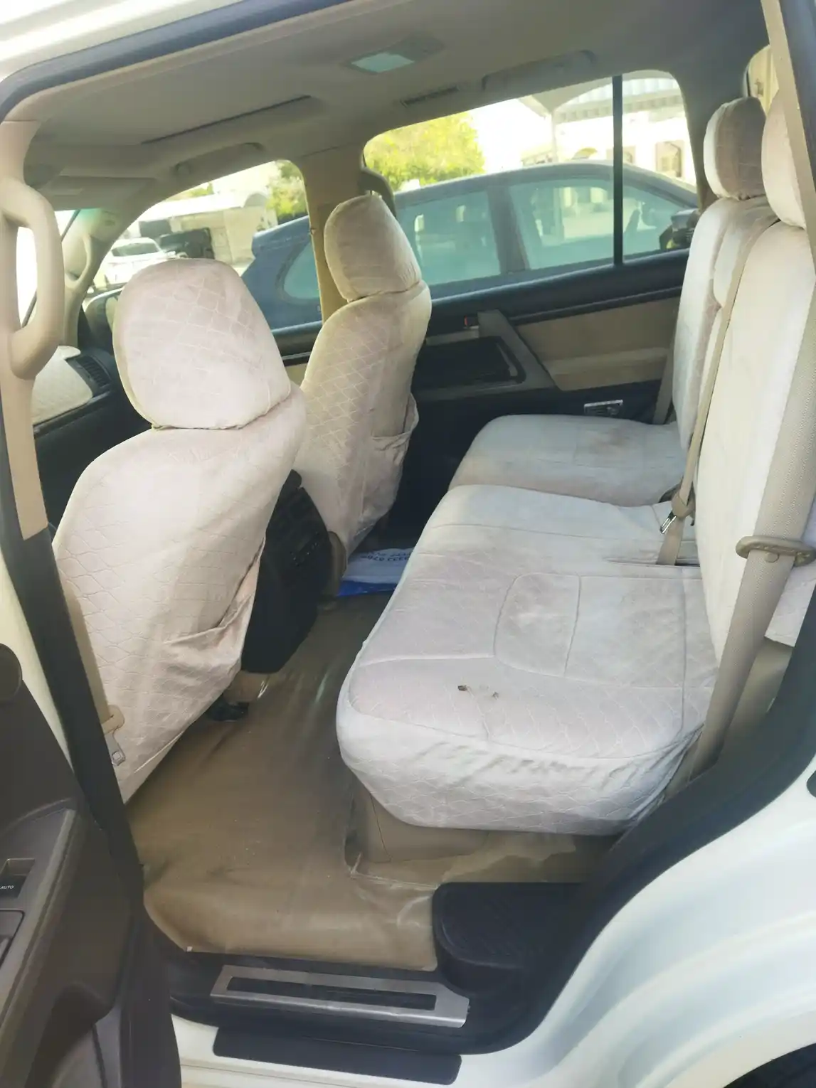 Toyota Land Cruiser VXR 2011
