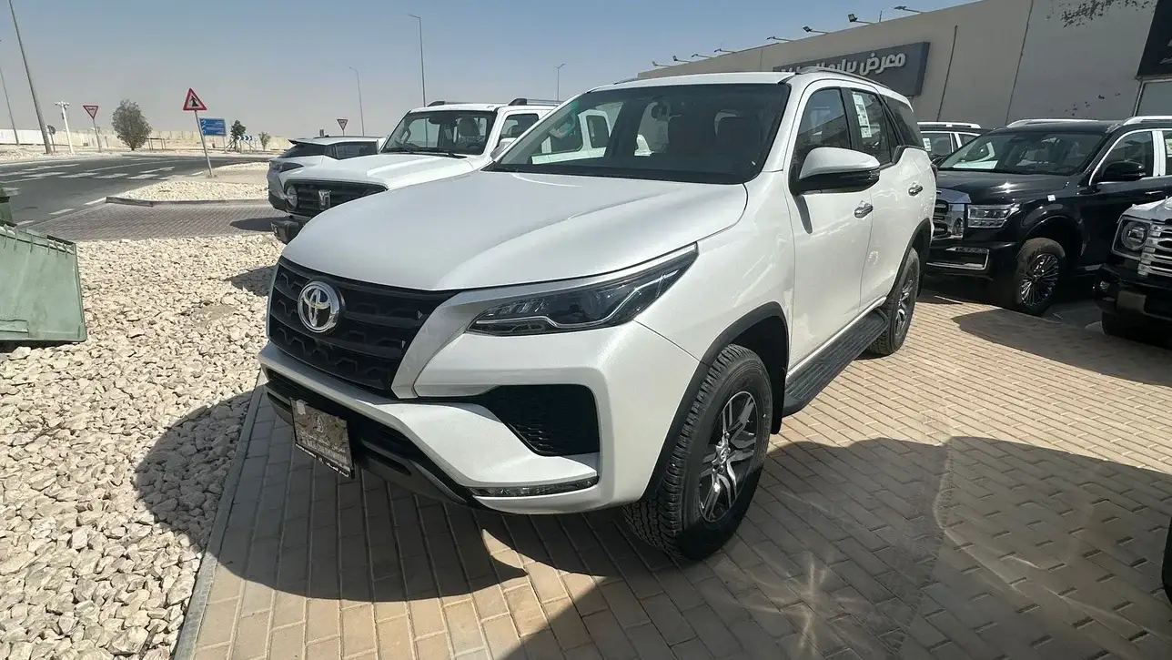 Toyota Fortuner 2023