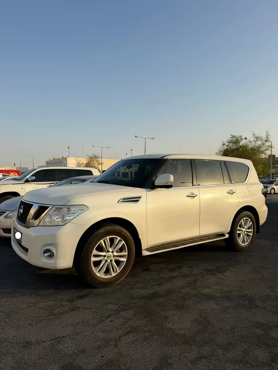 Nissan Patrol LE 2010