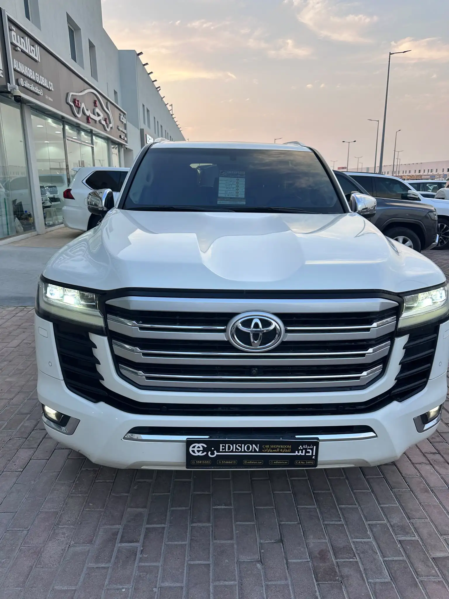 Toyota Land Cruiser VX 2022