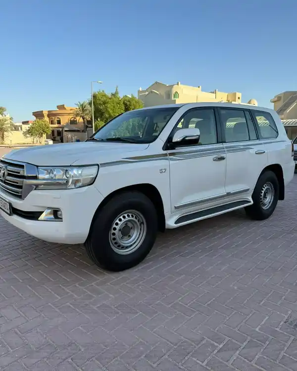 Toyota Land Cruiser VXR 2018