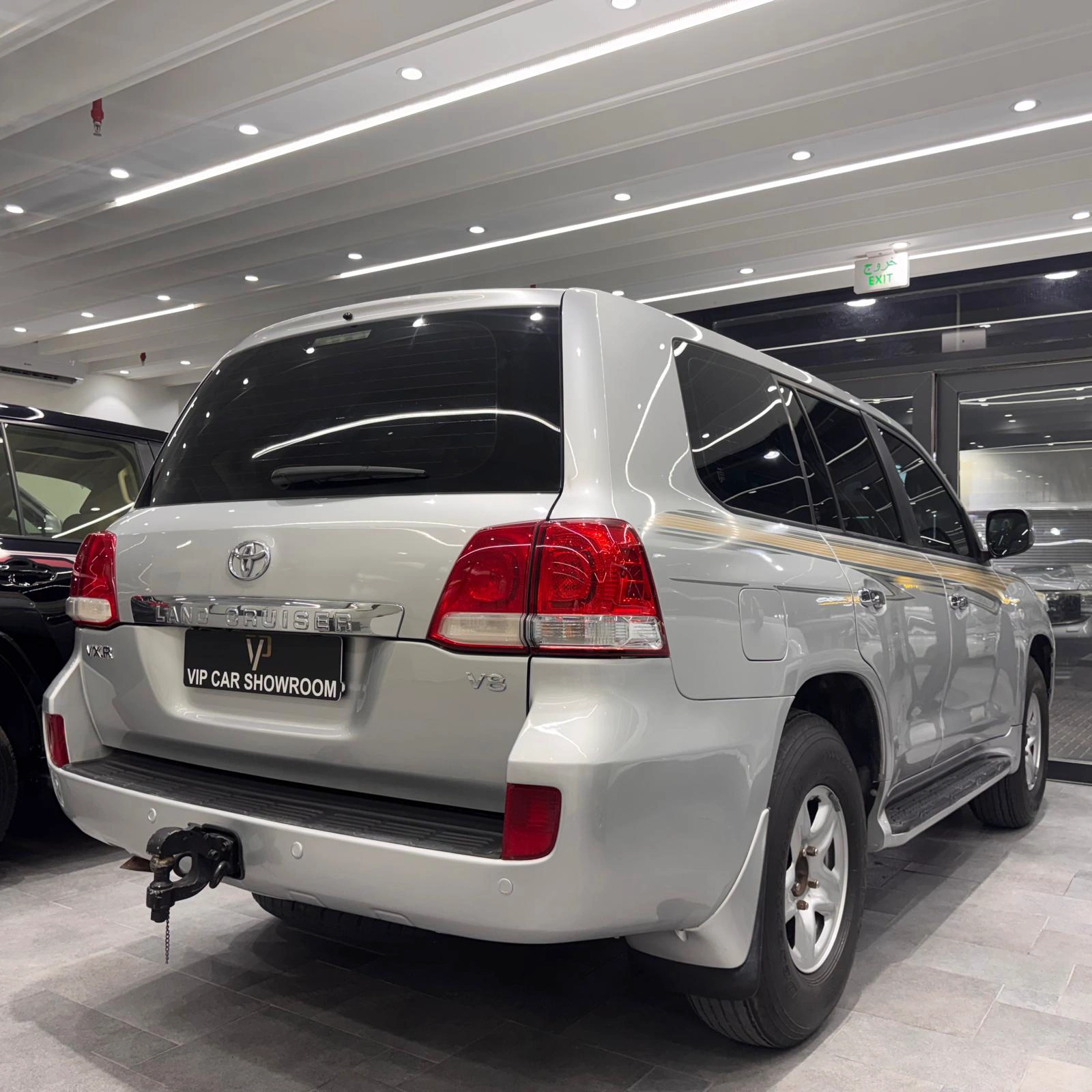 Toyota Land Cruiser VXR 2010 — photo 5 for sale in Qatar