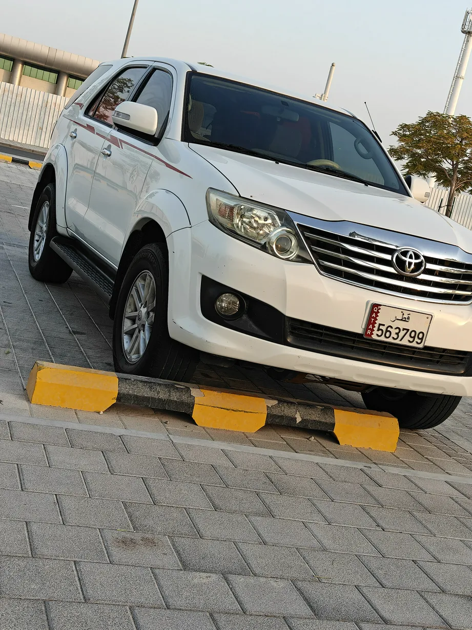 Toyota Fortuner SR5 2013