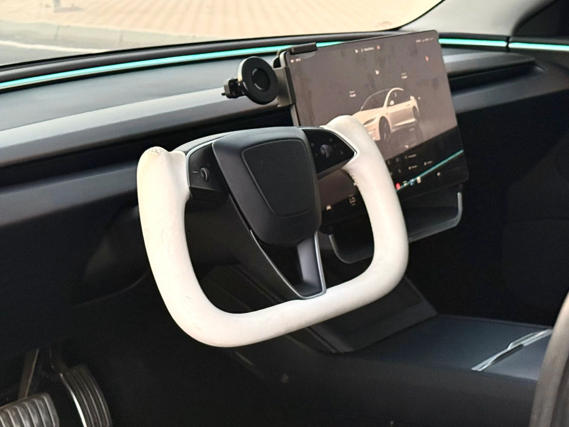 Tesla Model 3 2024 — photo 13 for sale in Qatar