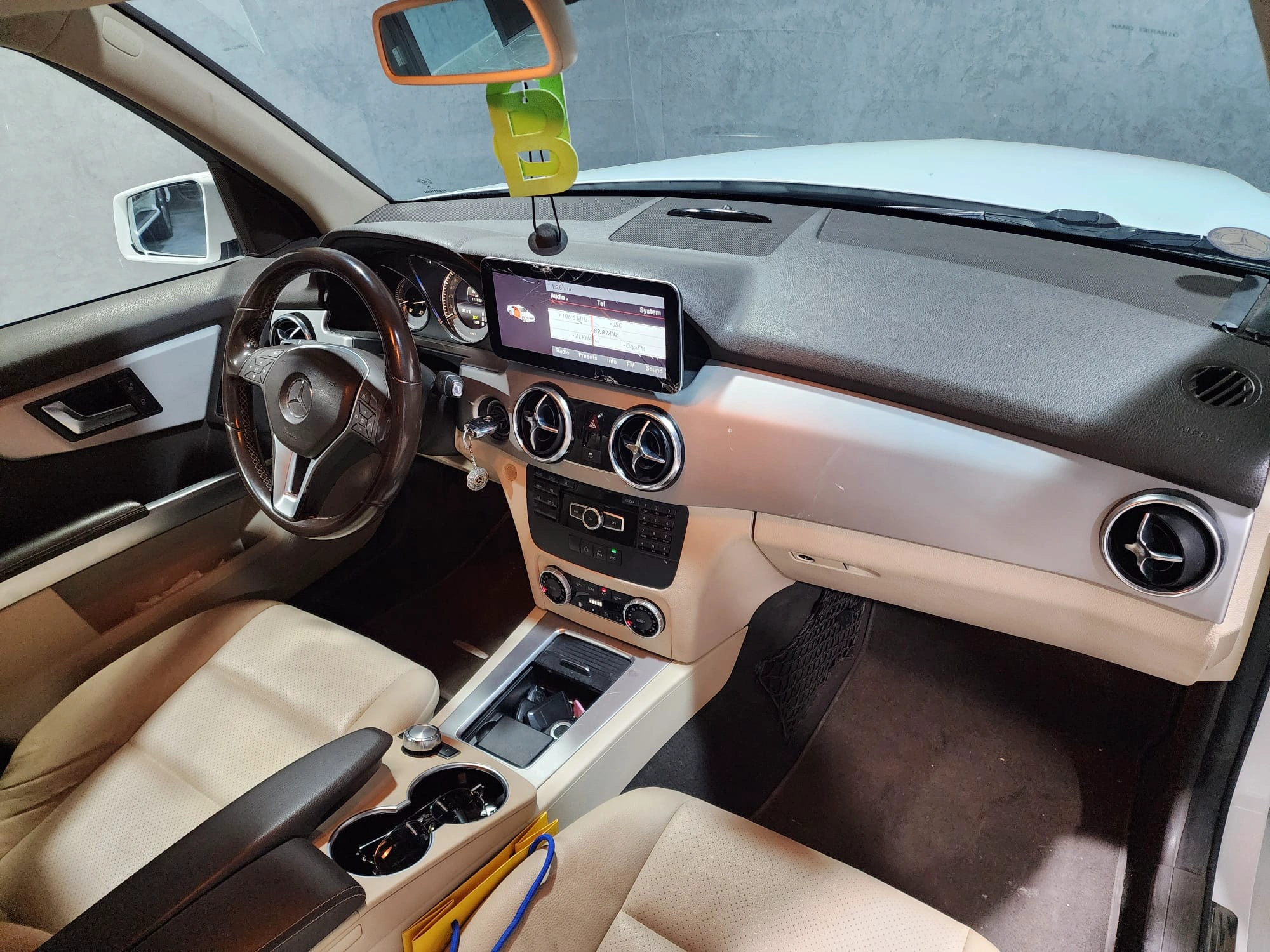 Mercedes GLK 250 2014 — photo 5 for sale in Qatar