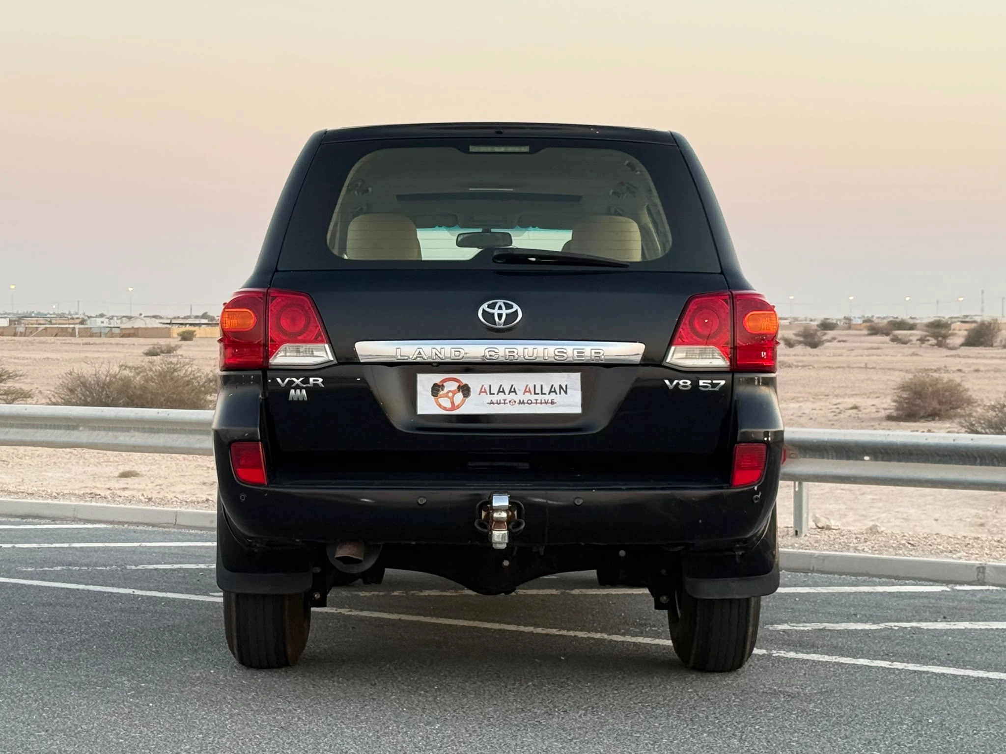 Toyota Land Cruiser VXR 2012 — photo 5 for sale in Qatar