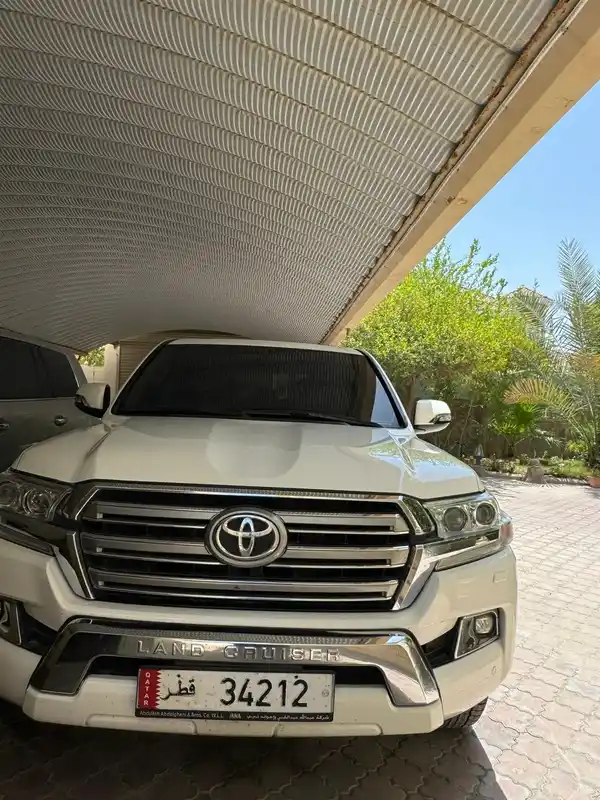 Toyota Land Cruiser VXS