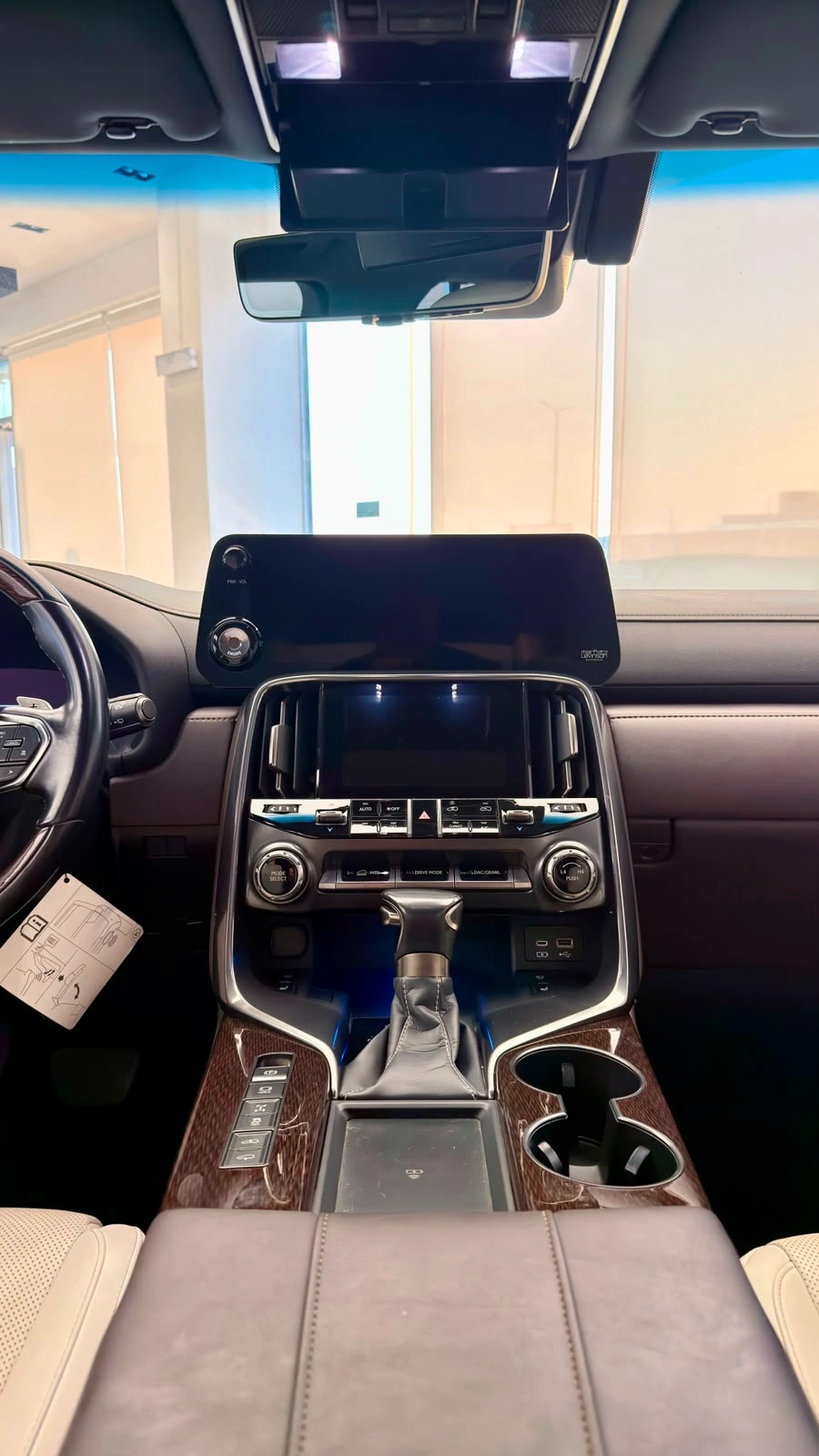 Lexus LX 600 2023 — photo 12 for sale in Qatar