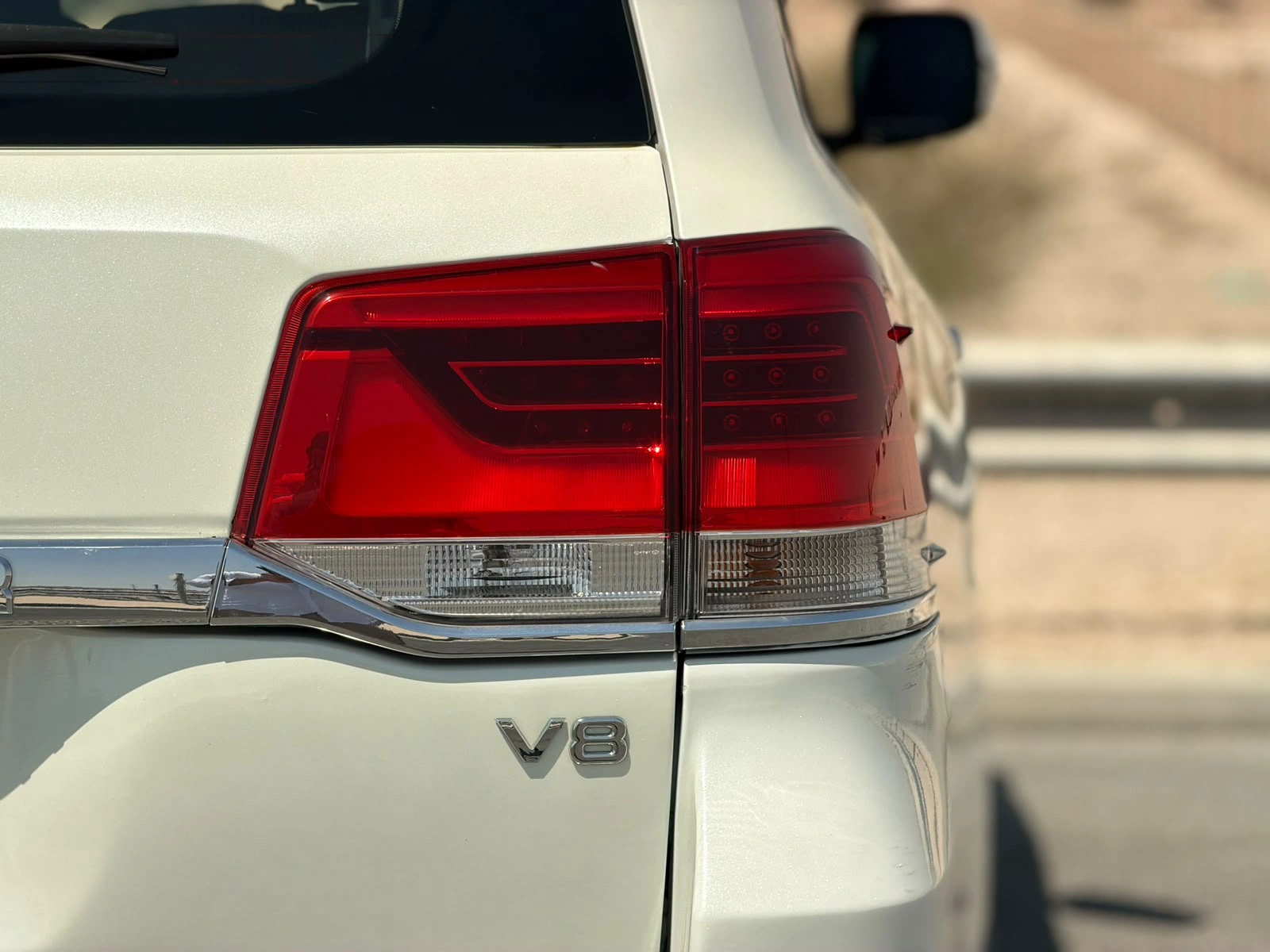Toyota Land Cruiser GXR 2016 — photo 18 for sale in Qatar