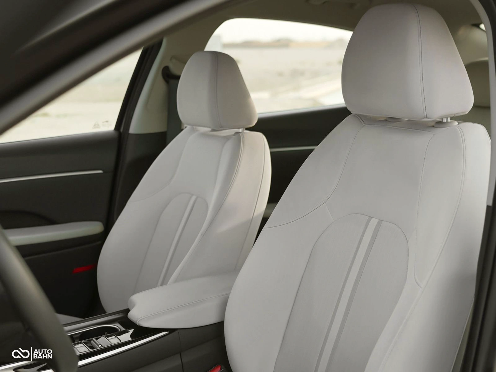 Hyundai Sonata 2023 — photo 6 for sale in Qatar