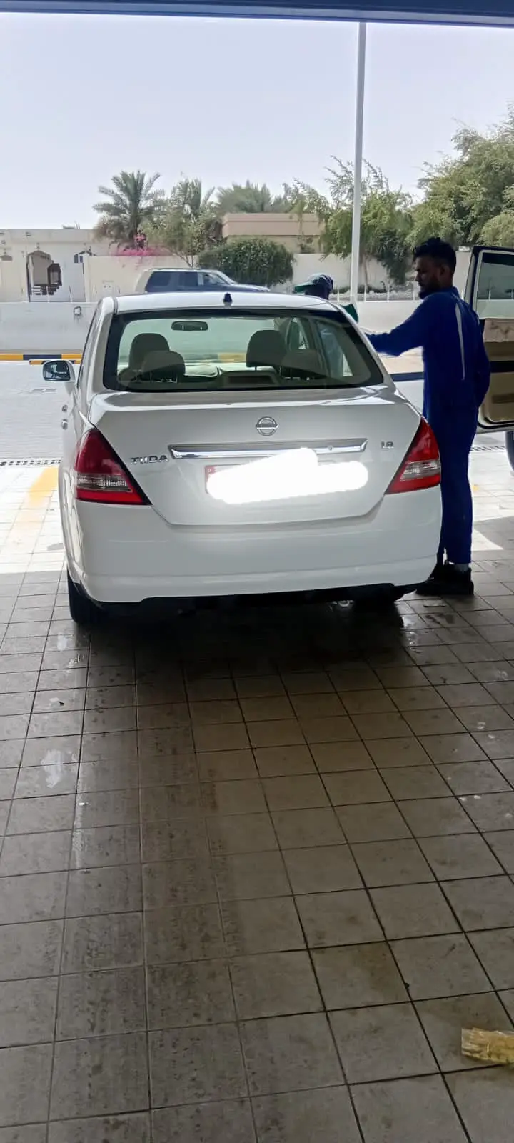 Nissan Tiida 04 2012