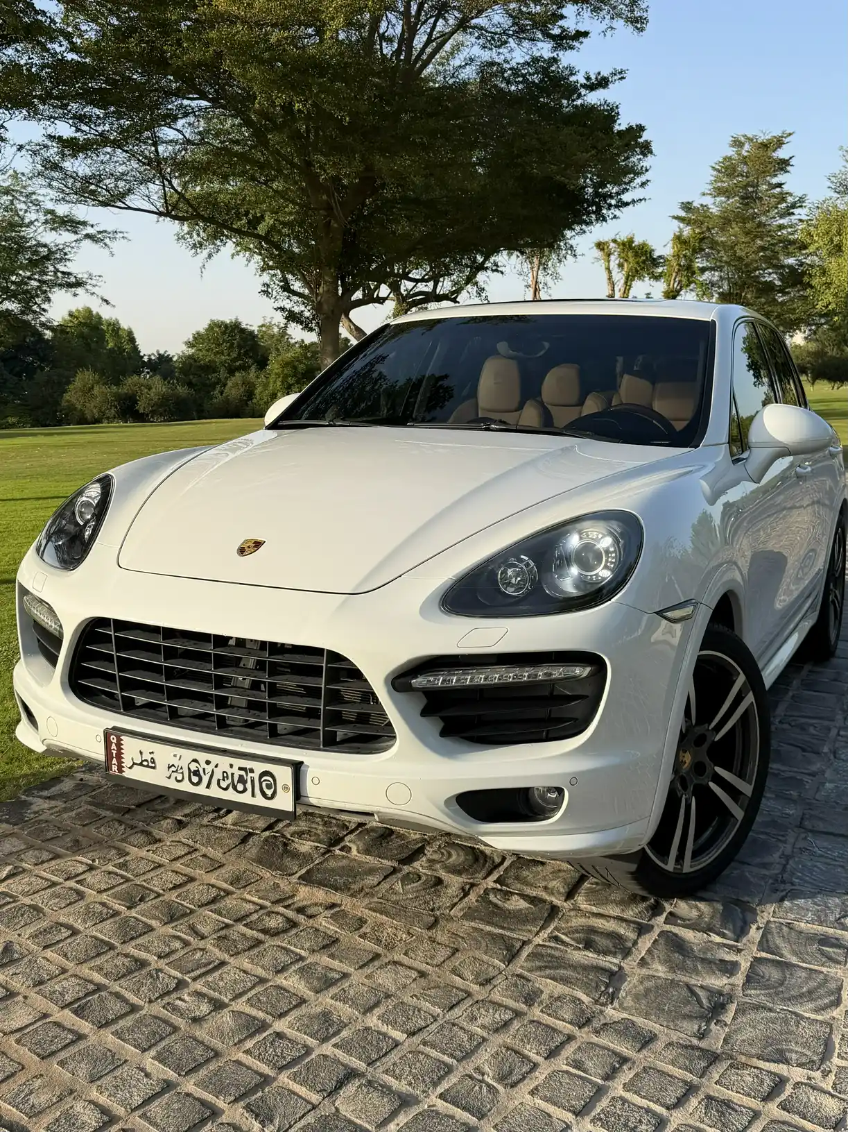 Porsche Cayenne GTS 2014