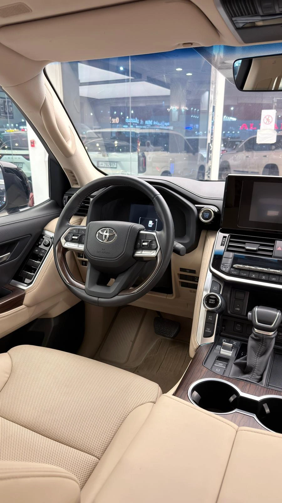 Toyota Land Cruiser GXR 2025 — photo 4 for sale in Qatar