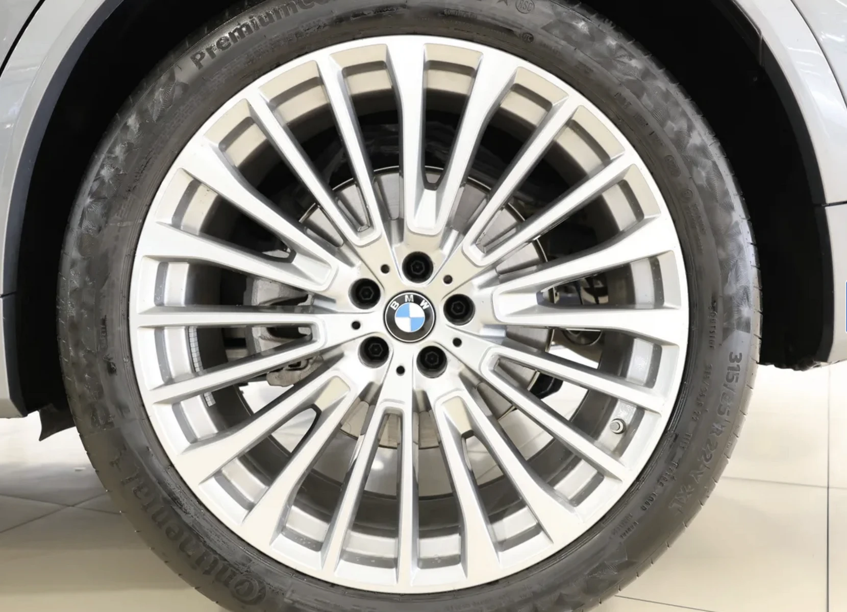 BMW X7 2024 — photo 6 for sale in Qatar