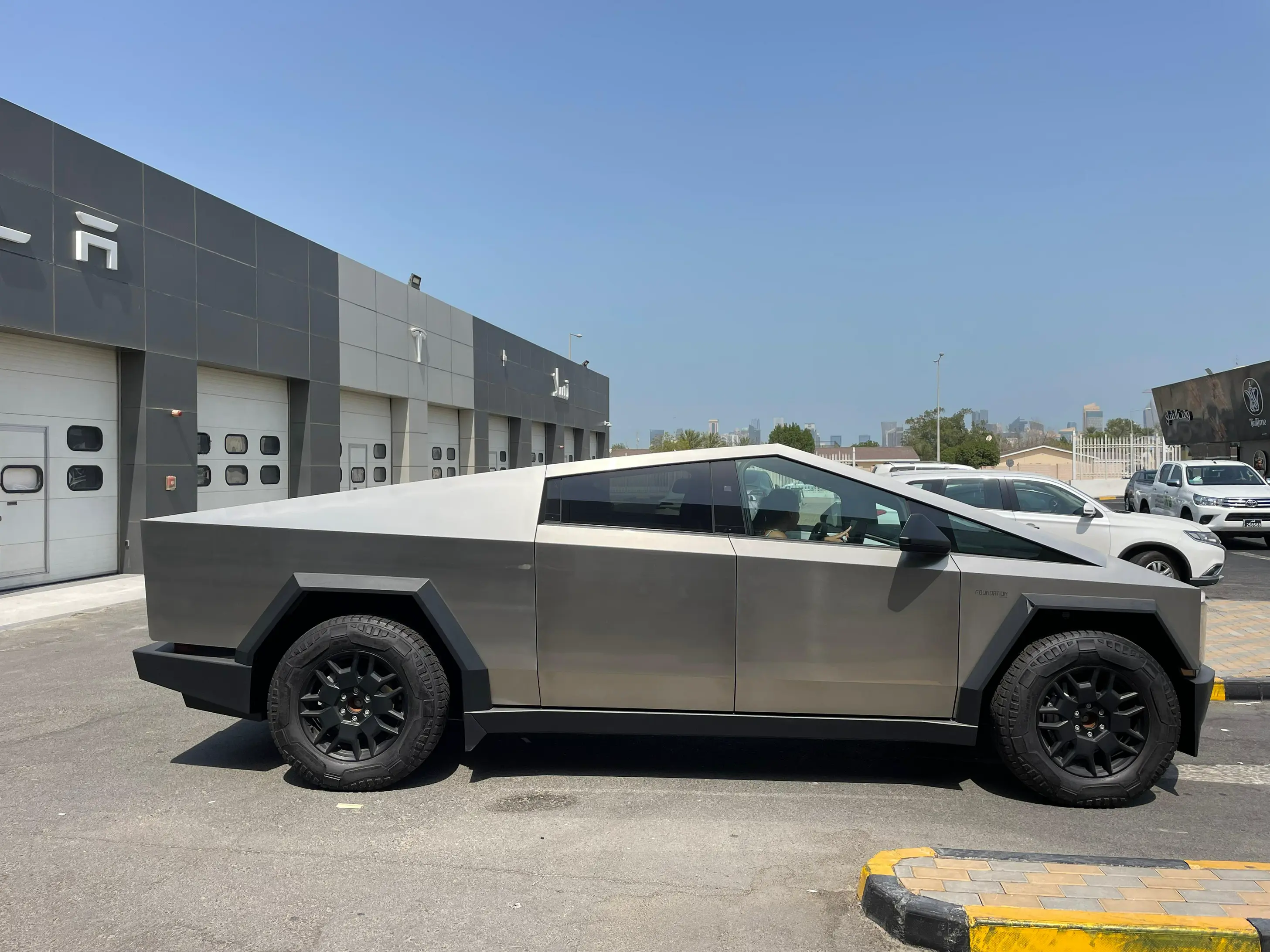 Tesla Cybertruck 2024