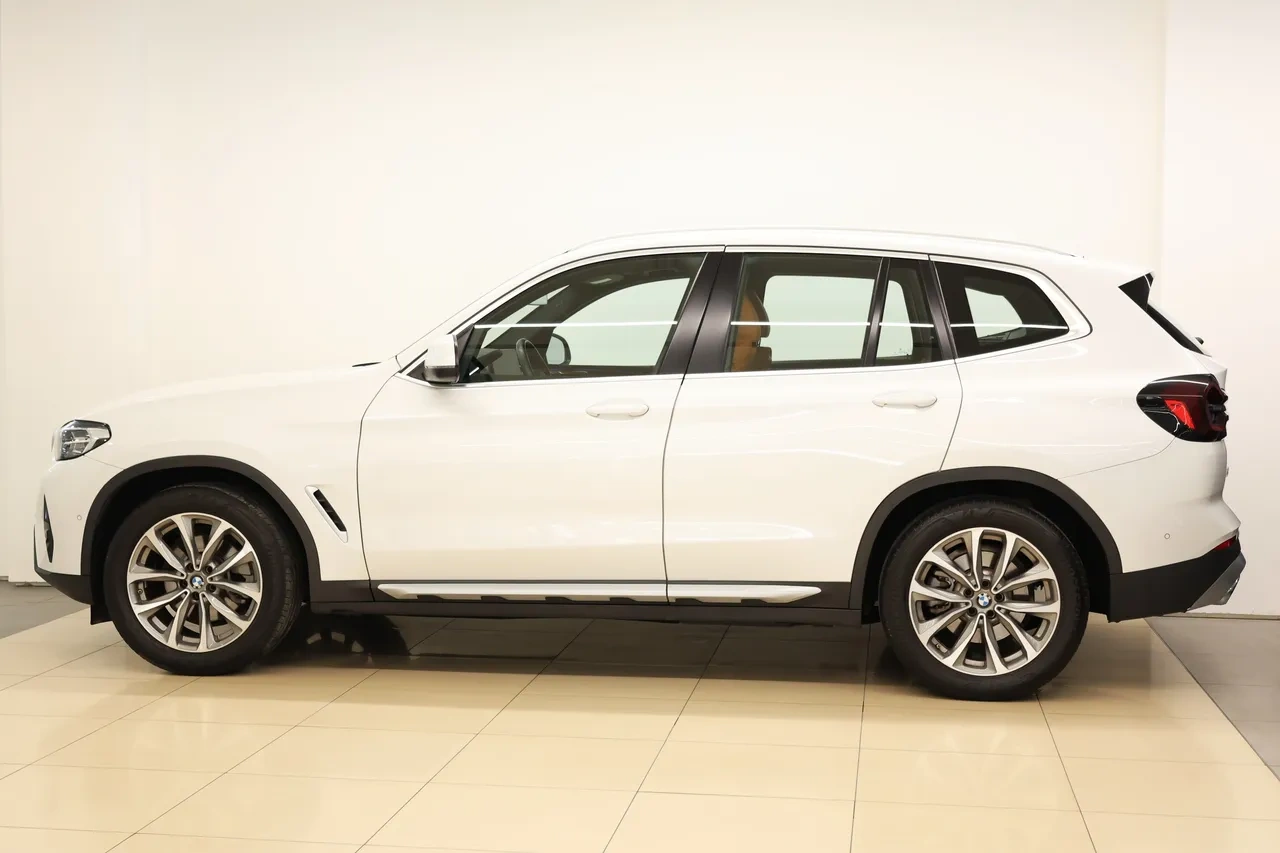 BMW X3 2024 — photo 2 for sale in Qatar