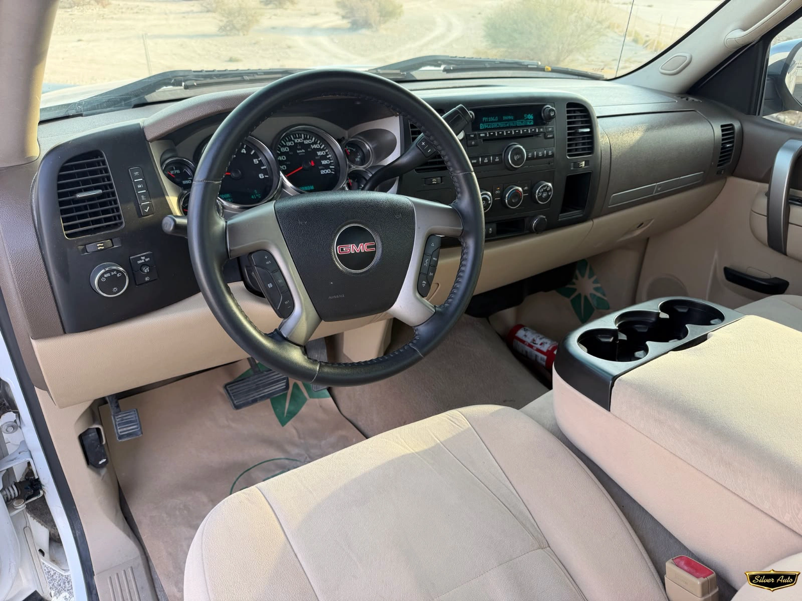 GMC Sierra 2012 — photo 7 for sale in Qatar