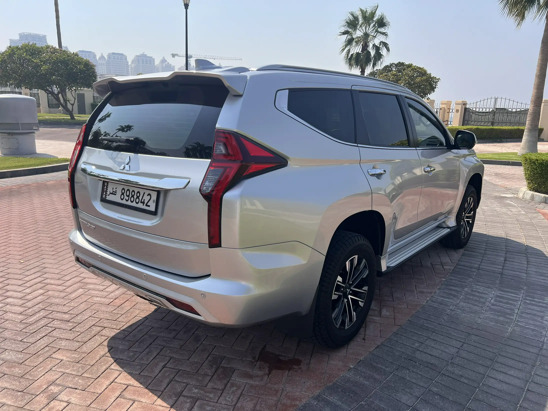 Mitsubishi Montero Sport high Line 2023