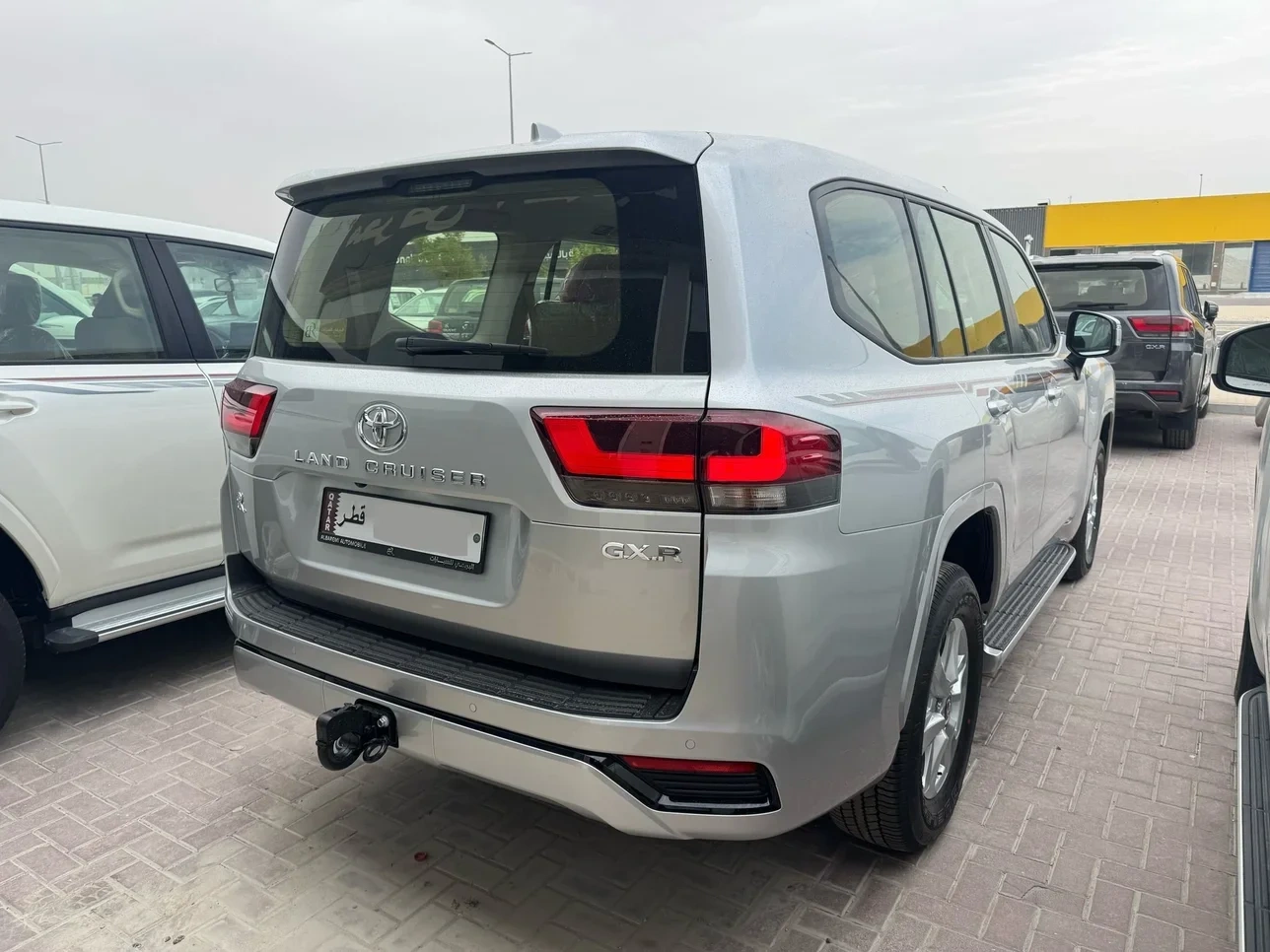 Toyota Land Cruiser GXR 2025