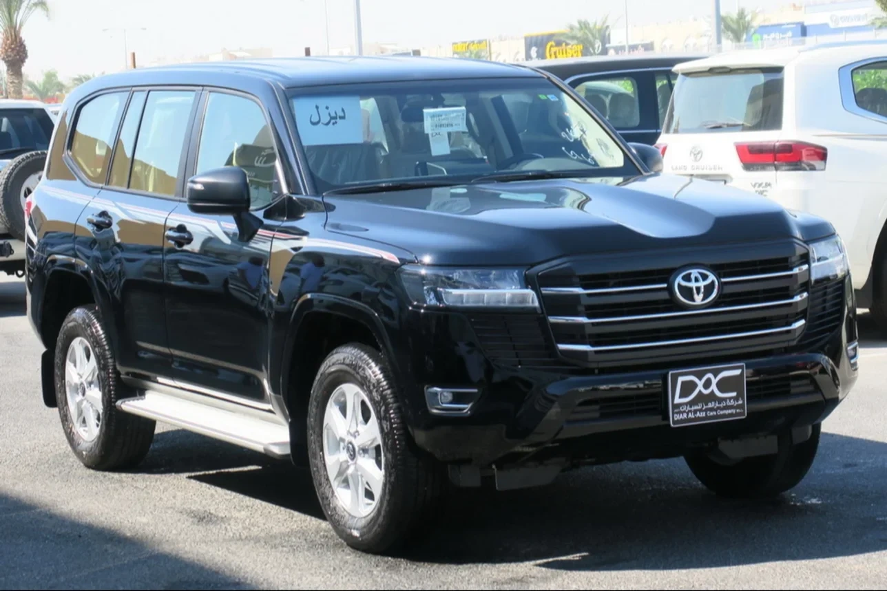 Toyota Land Cruiser GXR 2024