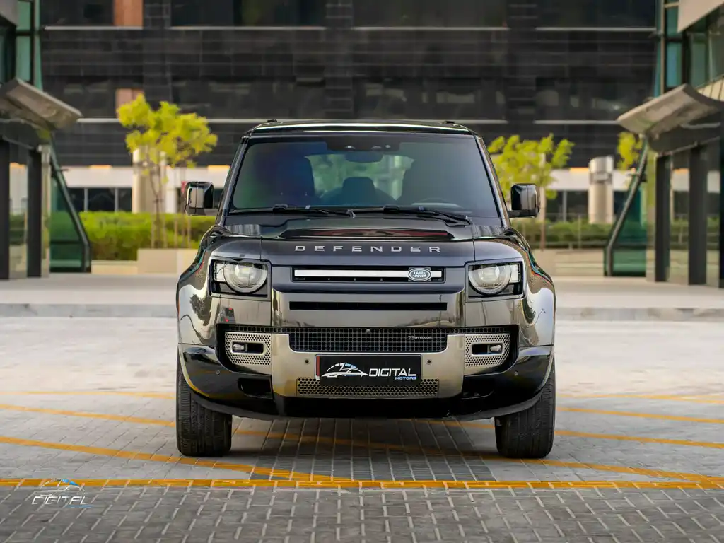 Landrover Defender 2023