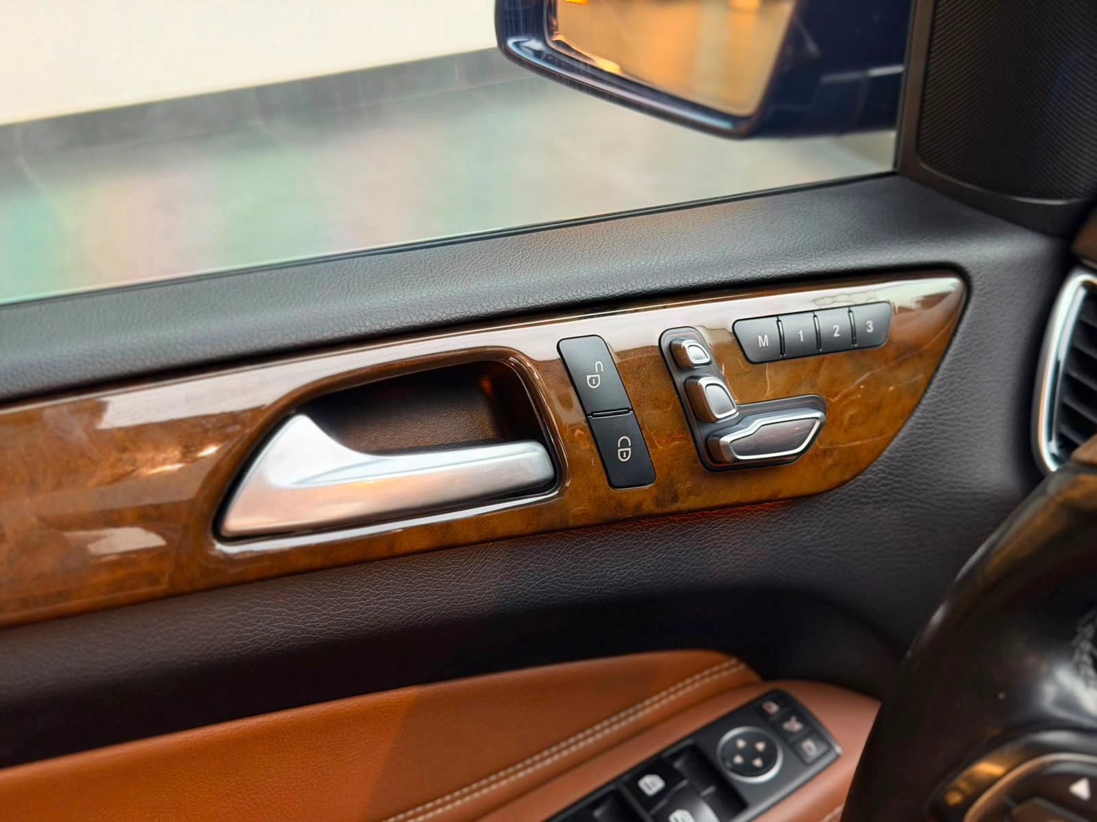 Mercedes GLE 63 2017 — photo 11 for sale in Qatar