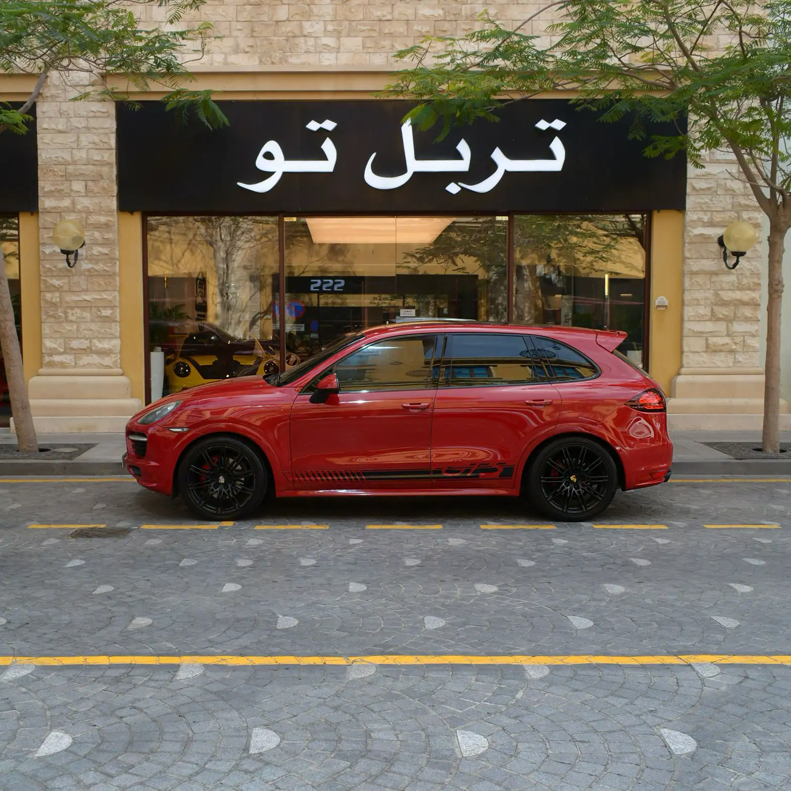 Porsche Cayenne GTS 2013