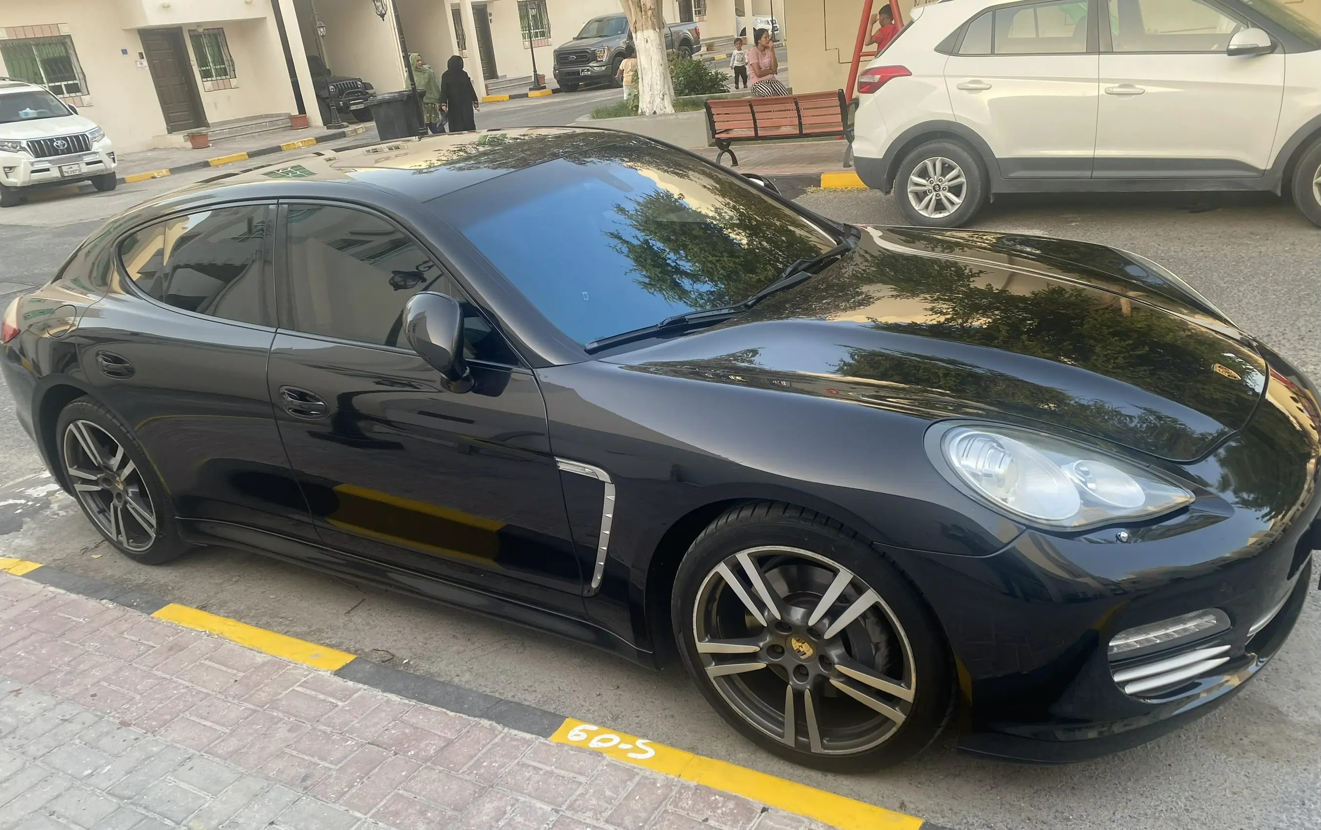 Porsche Panamera Platinium Edition 6 cylinder  2013
