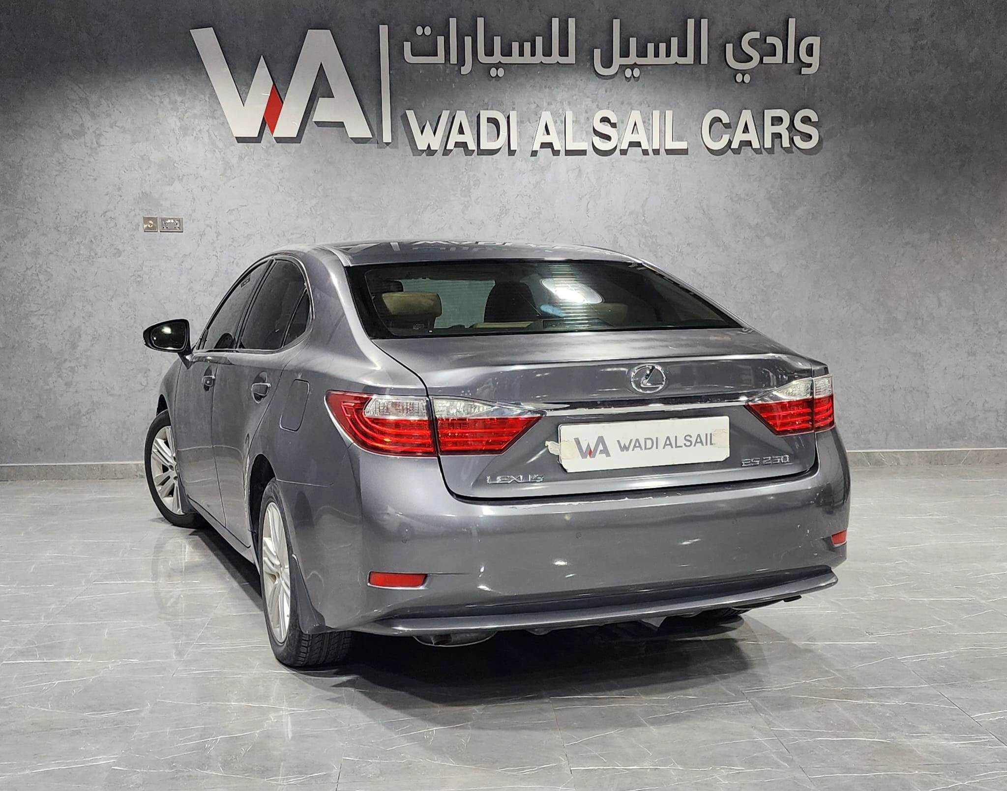 Lexus ES 250 2013 — photo 5 for sale in Qatar